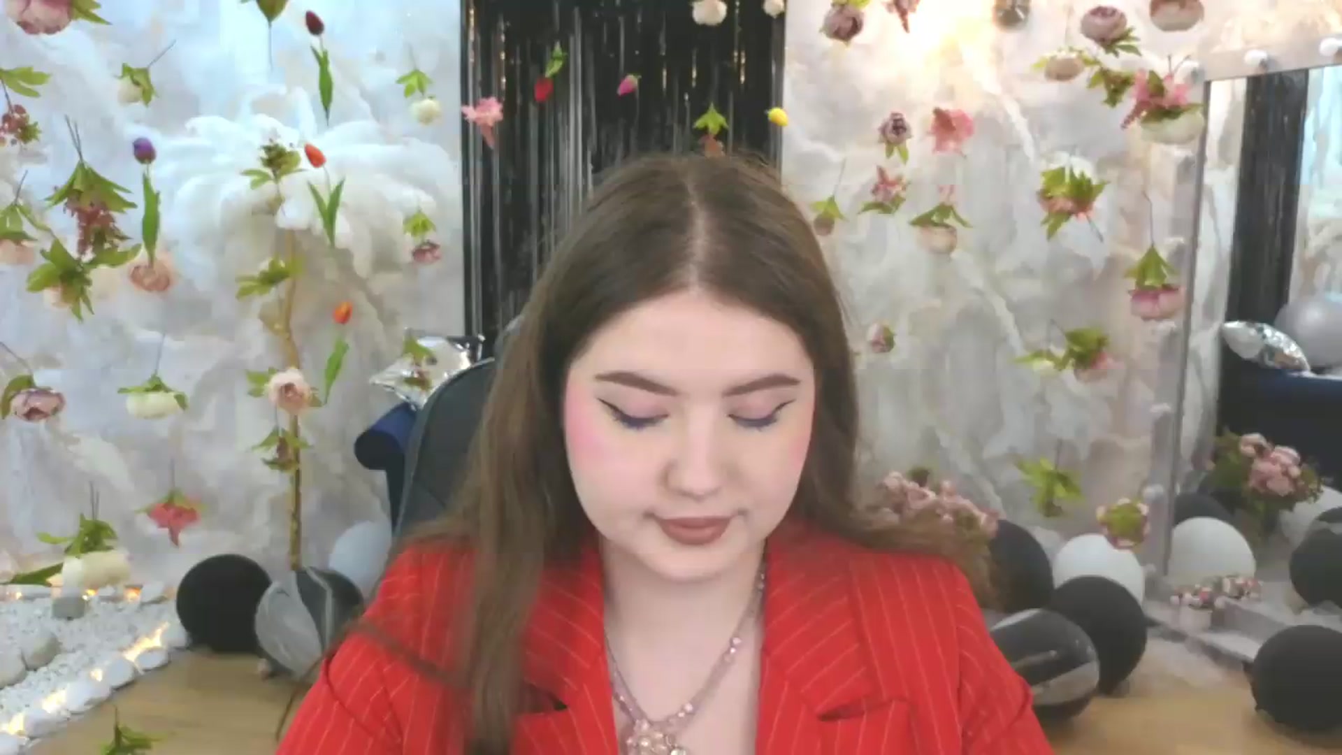Gallery image thumbnail from EnigmaVeil's myfreecams stream on, 07/18/2026, 19:47 image 3 of 20