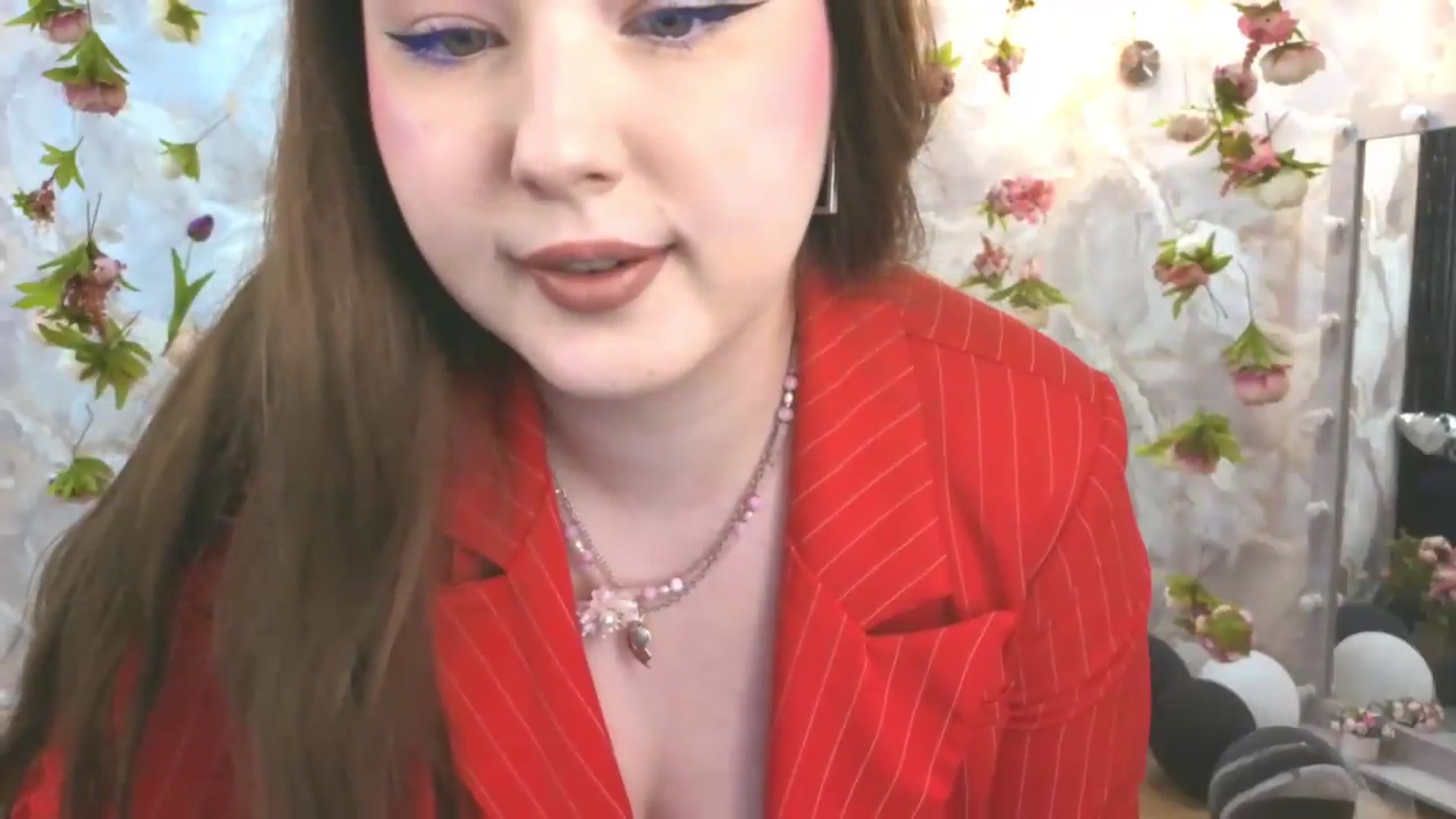 Gallery image thumbnail from EnigmaVeil's myfreecams stream on, 07/18/2026, 20:56 image 7 of 20