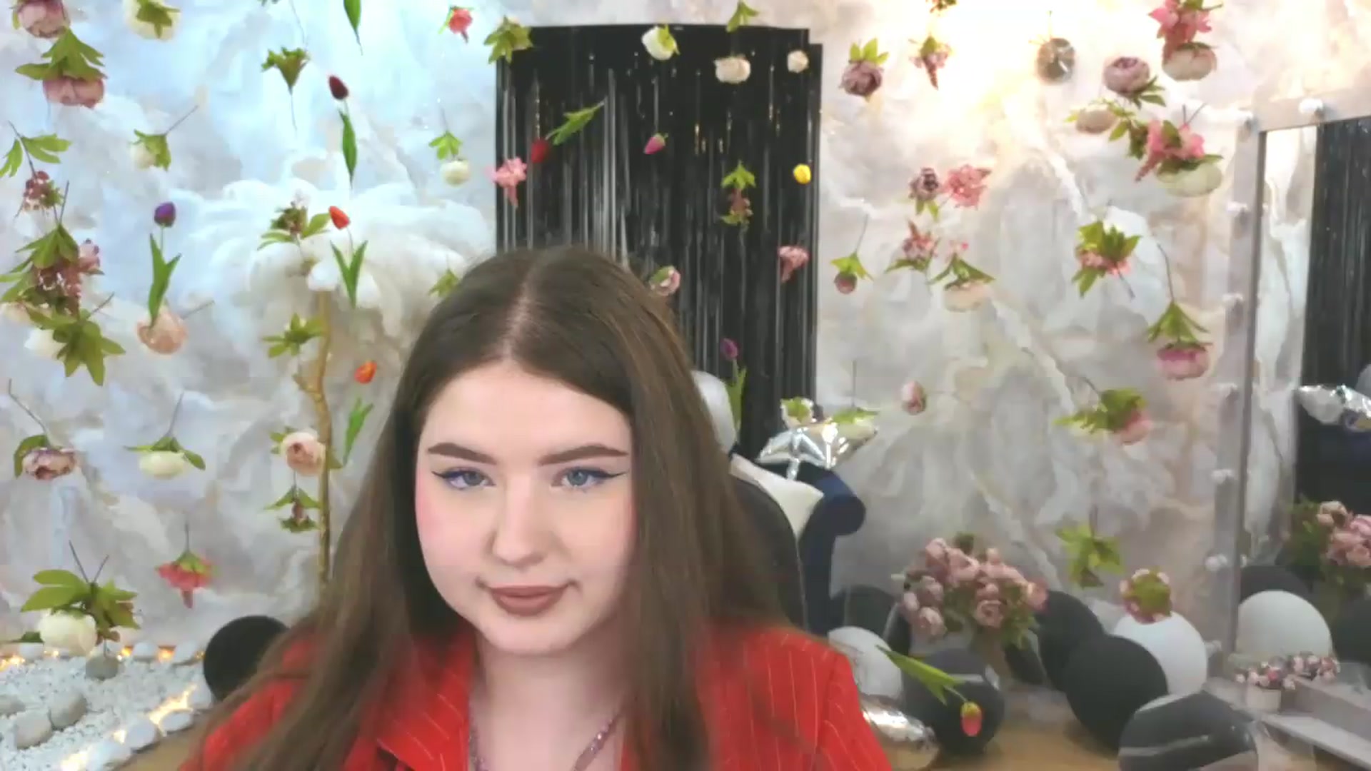 Gallery image thumbnail from EnigmaVeil's myfreecams stream on, 07/18/2026, 20:56 image 5 of 20