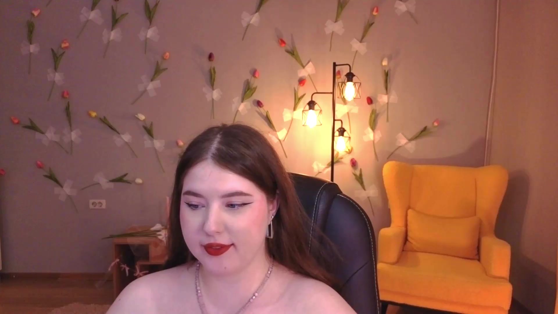 Gallery image thumbnail from EnigmaVeil's myfreecams stream on, 07/19/2026, 22:44 image 20 of 20