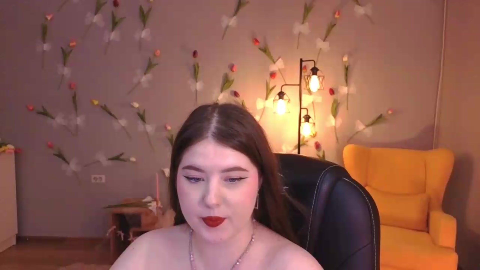 Gallery image thumbnail from EnigmaVeil's myfreecams stream on, 07/19/2026, 22:44 image 9 of 20
