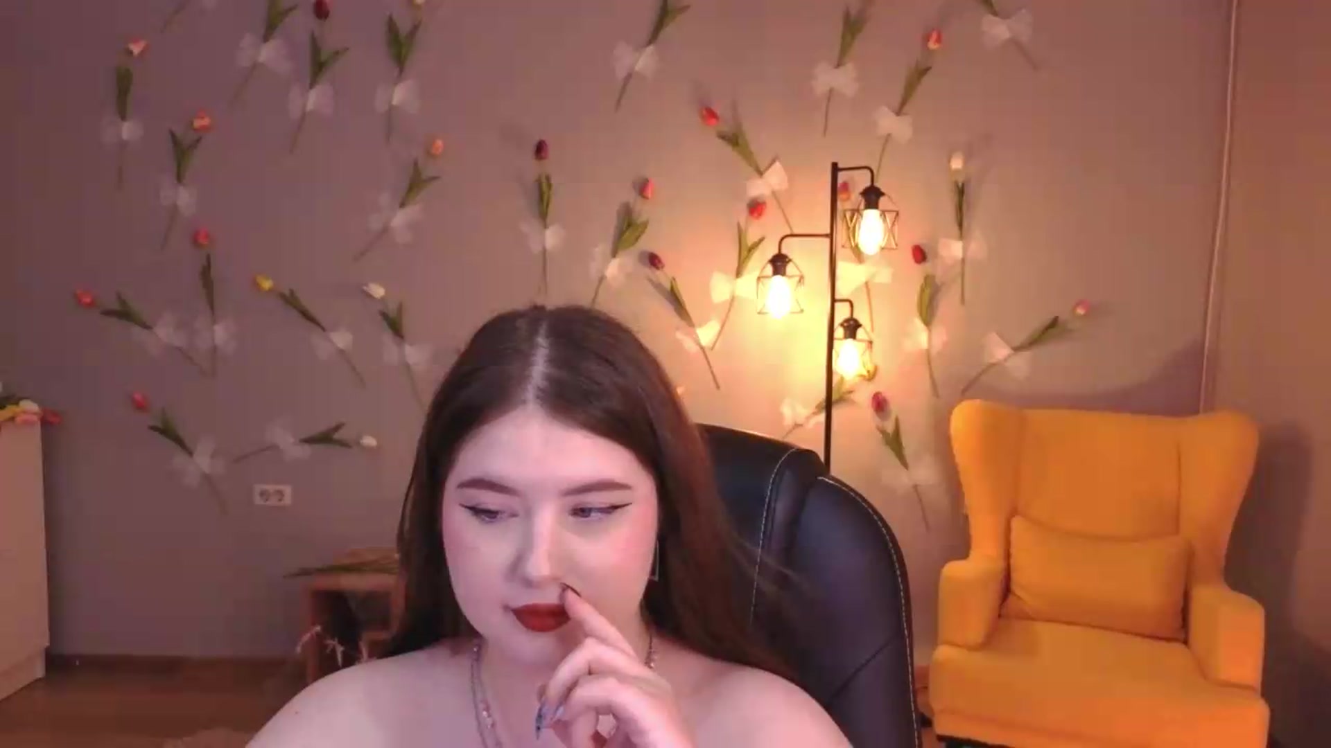 Gallery image thumbnail from EnigmaVeil's myfreecams stream on, 07/19/2026, 22:44 image 11 of 20