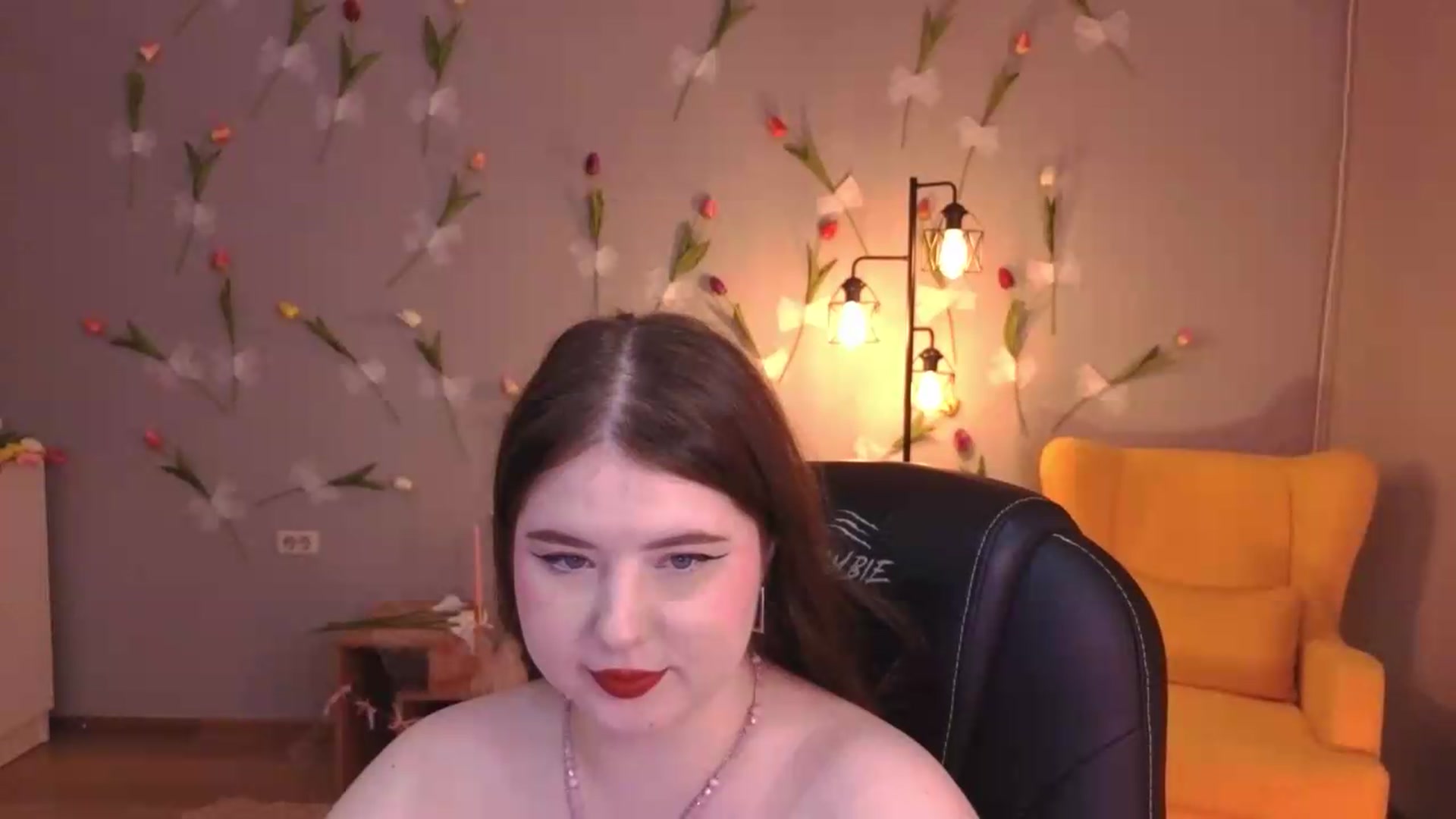 Gallery image thumbnail from EnigmaVeil's myfreecams stream on, 07/19/2026, 22:44 image 6 of 20