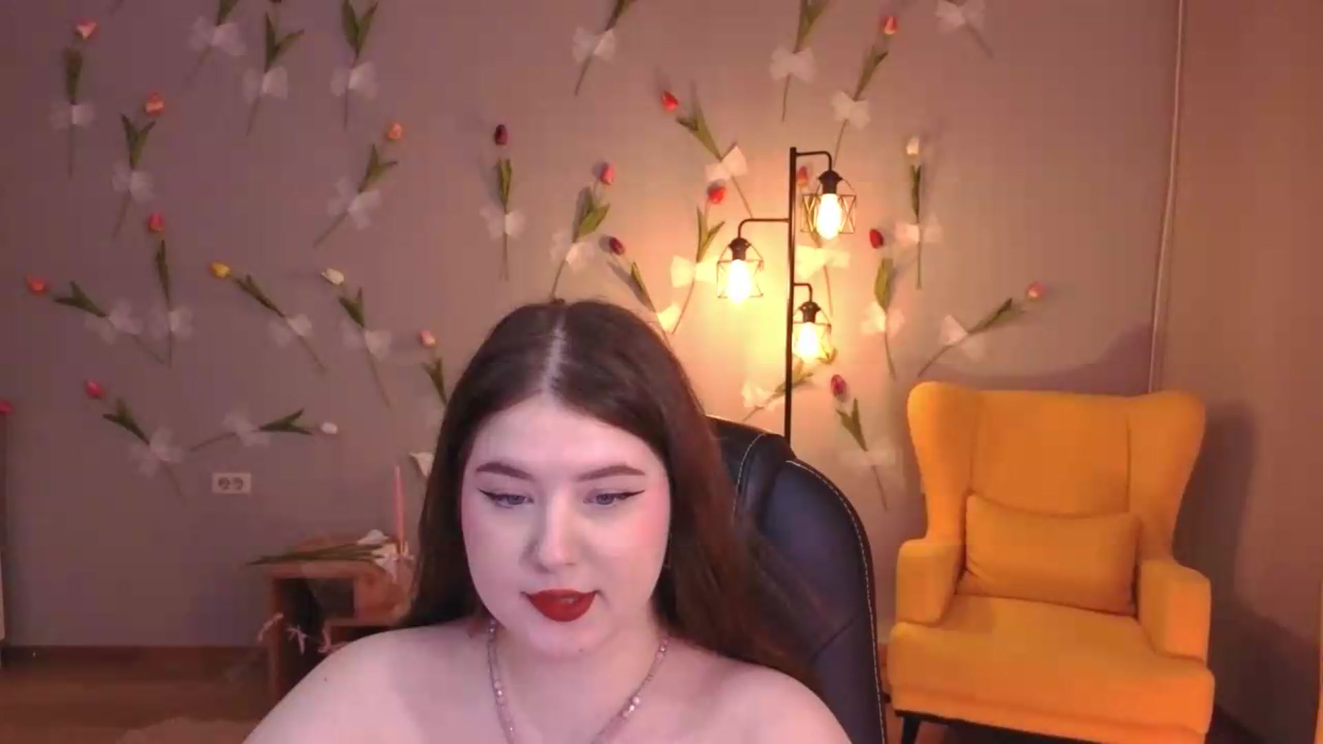 Gallery image thumbnail from EnigmaVeil's myfreecams stream on, 07/19/2026, 22:44 image 17 of 20