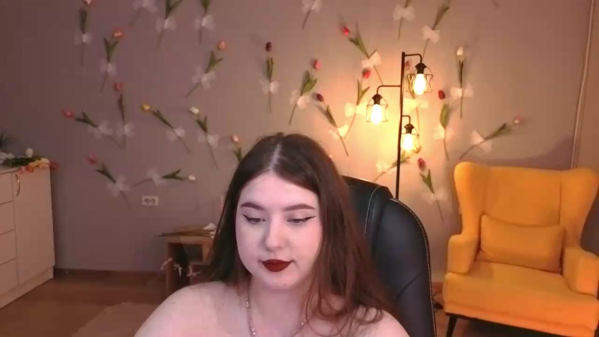 Gallery image thumbnail from EnigmaVeil's myfreecams stream on, 07/20/2026, 01:04 image 4 of 20