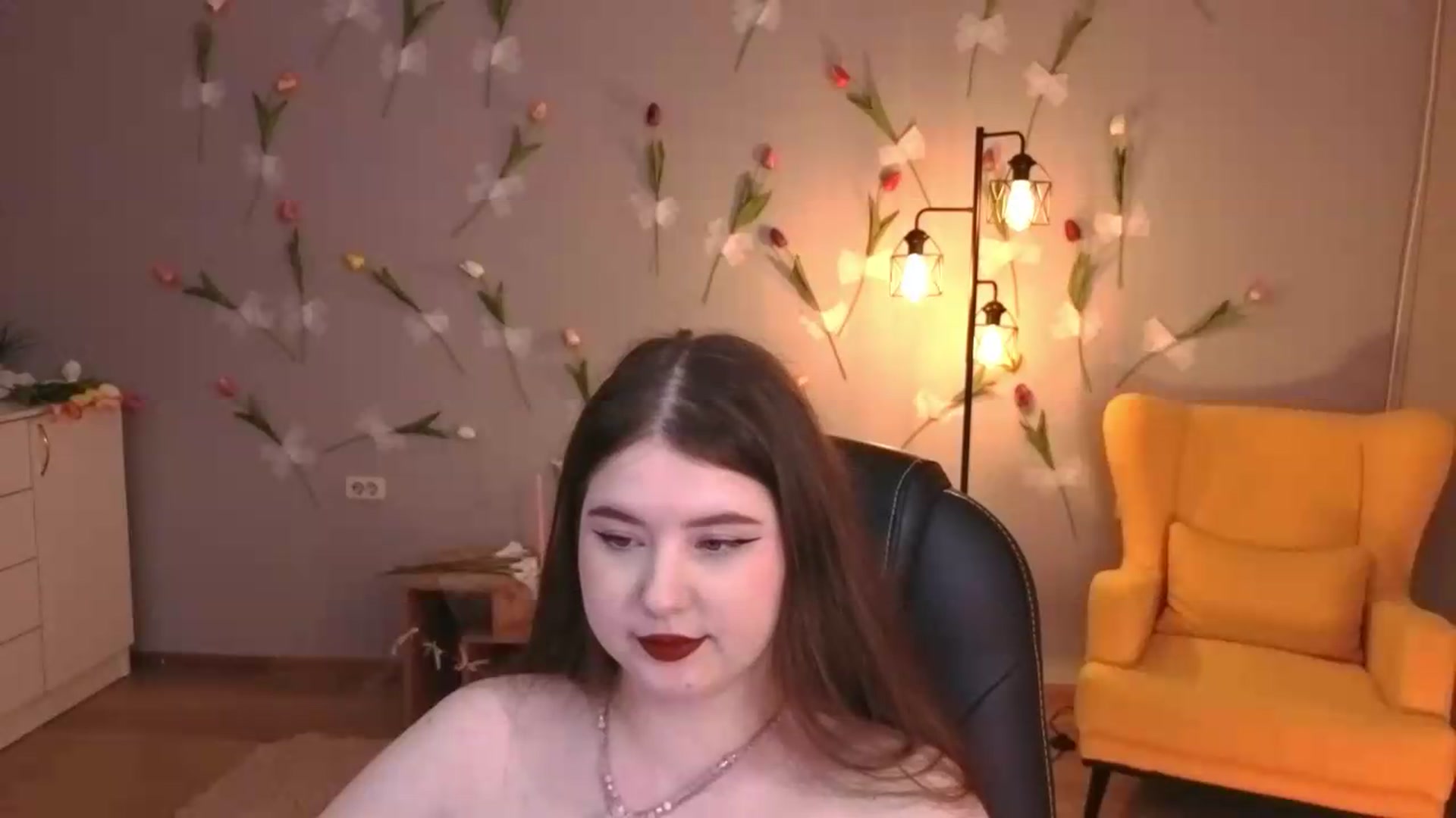 Gallery image thumbnail from EnigmaVeil's myfreecams stream on, 07/20/2026, 01:04 image 10 of 20
