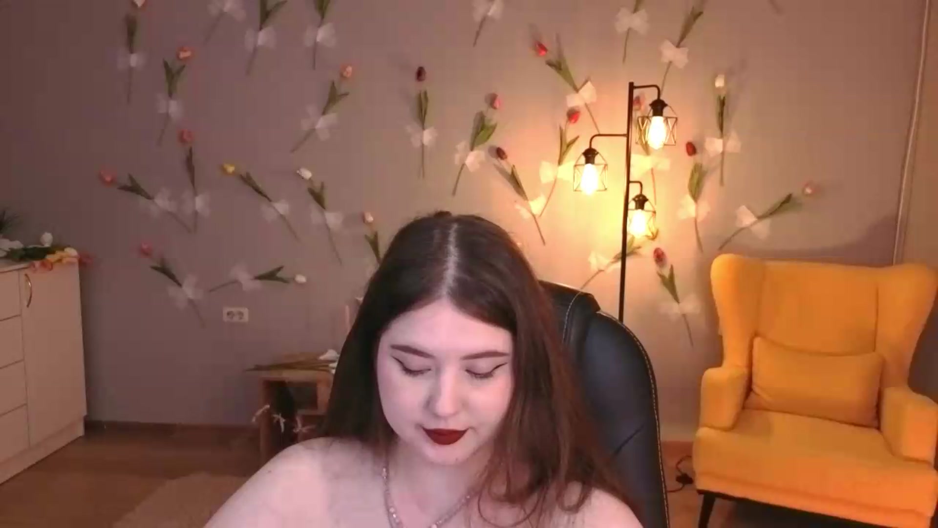 Gallery image thumbnail from EnigmaVeil's myfreecams stream on, 07/20/2026, 01:04 image 2 of 20