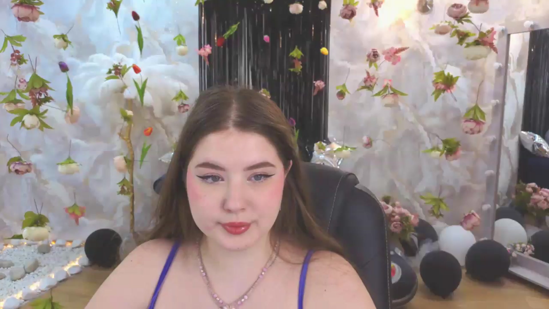 Gallery image thumbnail from EnigmaVeil's myfreecams stream on, 07/21/2026, 05:47 image 9 of 20