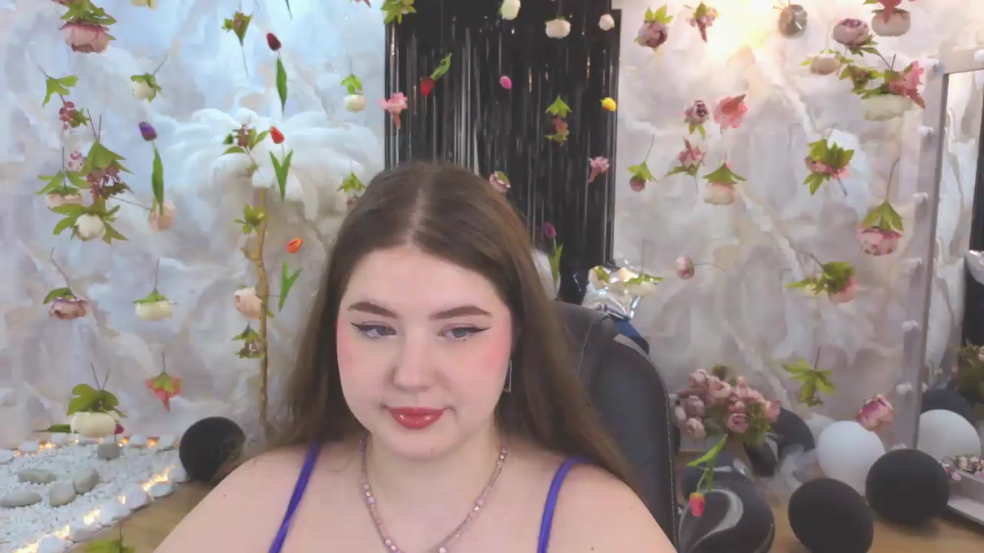 Gallery image thumbnail from EnigmaVeil's myfreecams stream on, 07/21/2026, 05:47 image 1 of 20