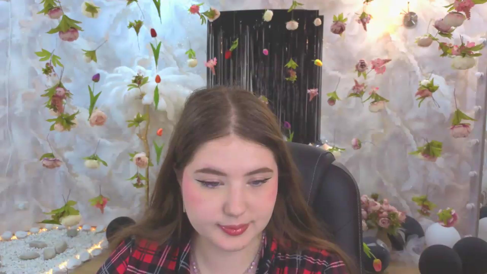Gallery image thumbnail from EnigmaVeil's myfreecams stream on, 07/21/2026, 07:17 image 11 of 20