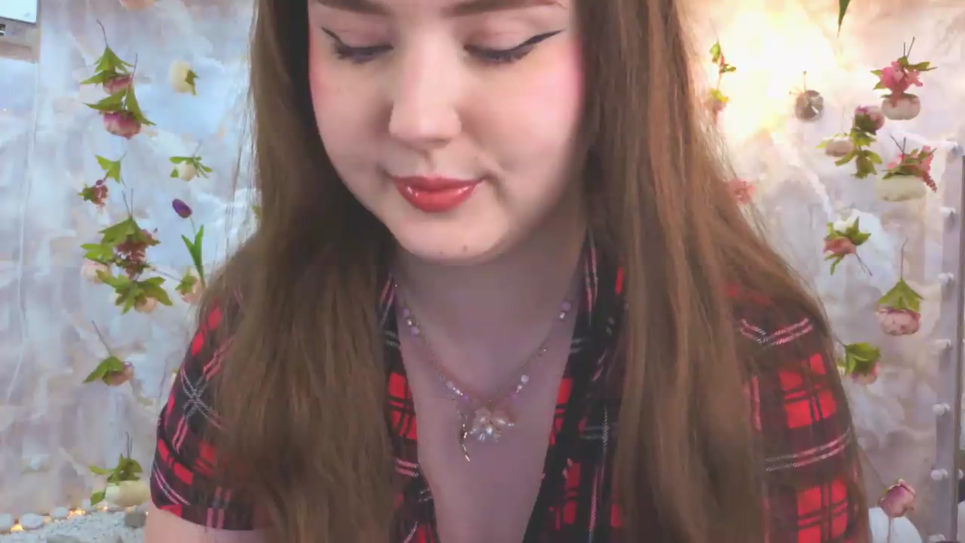 Gallery image thumbnail from EnigmaVeil's myfreecams stream on, 07/21/2026, 08:28 image 16 of 20
