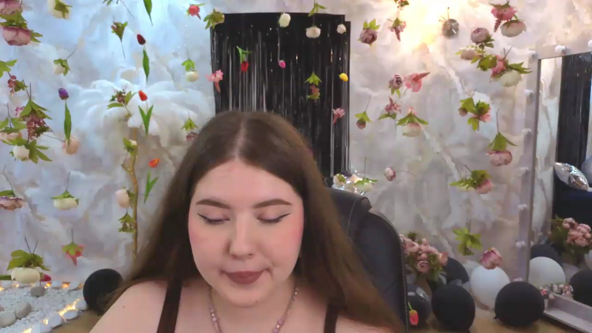 Gallery image thumbnail from EnigmaVeil's myfreecams stream on, 07/22/2026, 05:47 image 20 of 20