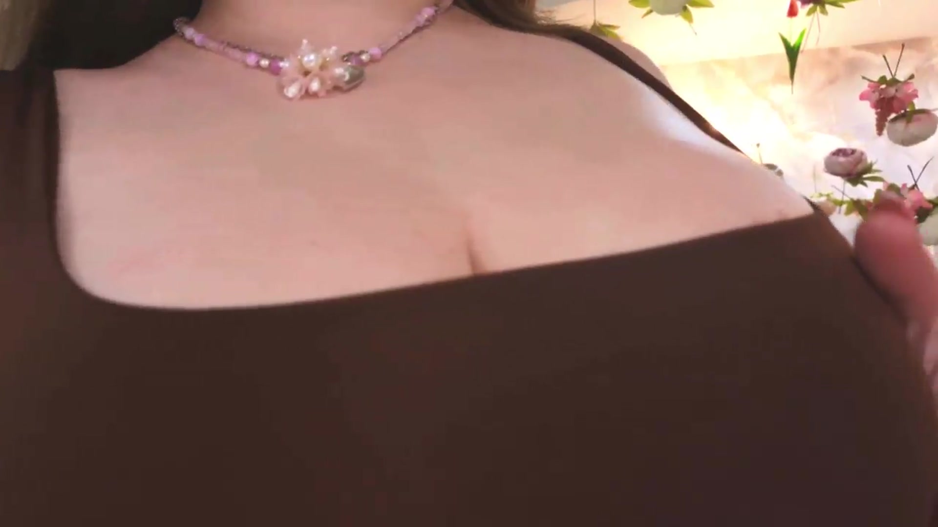 Gallery image thumbnail from EnigmaVeil's myfreecams stream on, 07/22/2026, 06:43 image 18 of 20