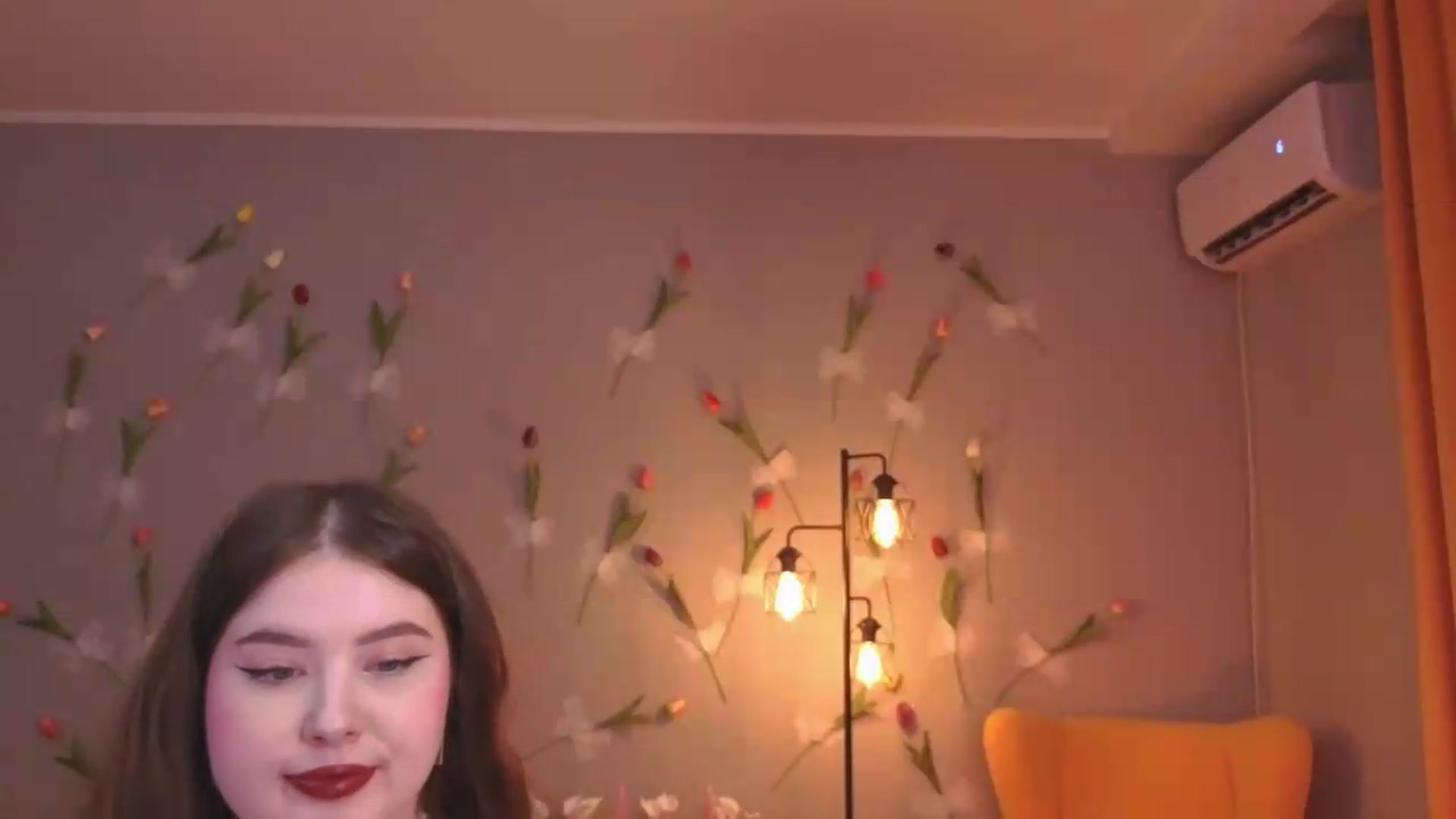Gallery image thumbnail from EnigmaVeil's myfreecams stream on, 07/23/2026, 22:48 image 17 of 20