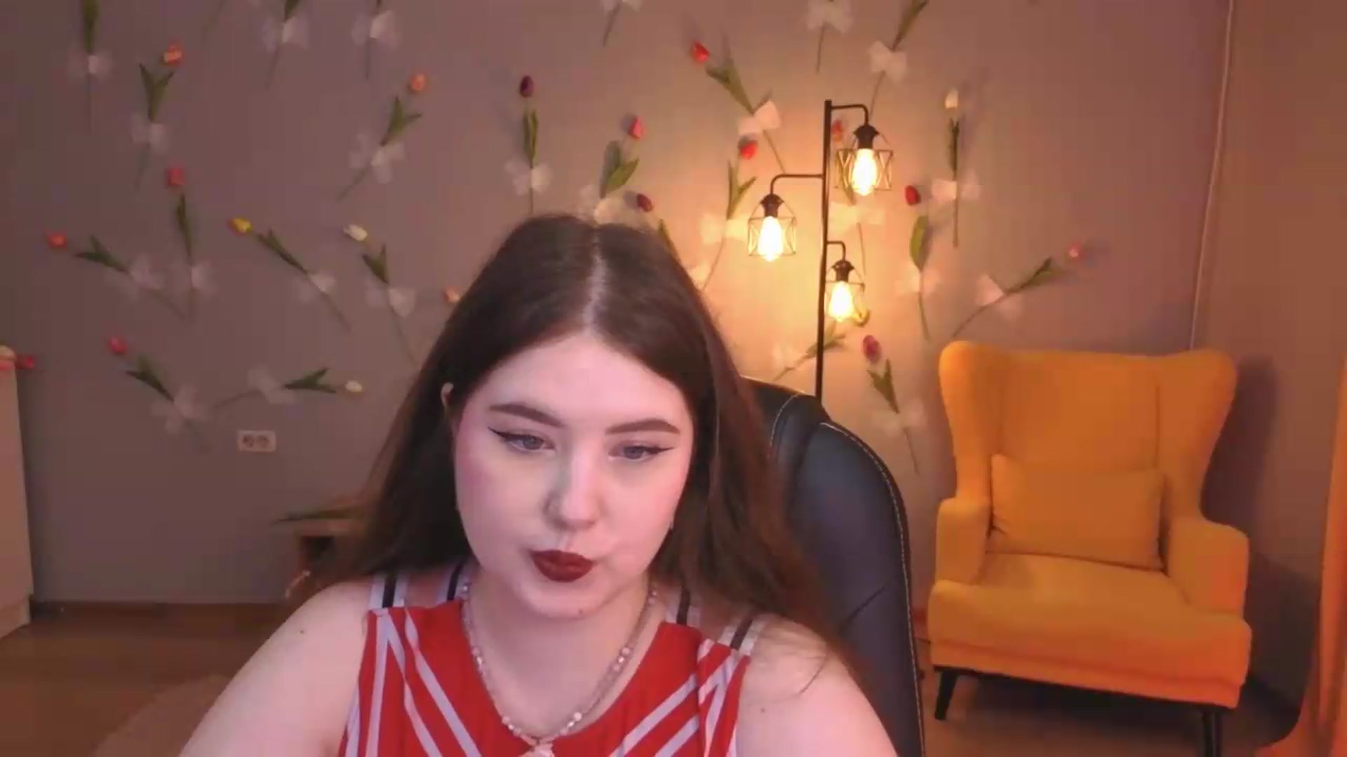 Gallery image thumbnail from EnigmaVeil's myfreecams stream on, 07/24/2026, 01:32 image 6 of 20