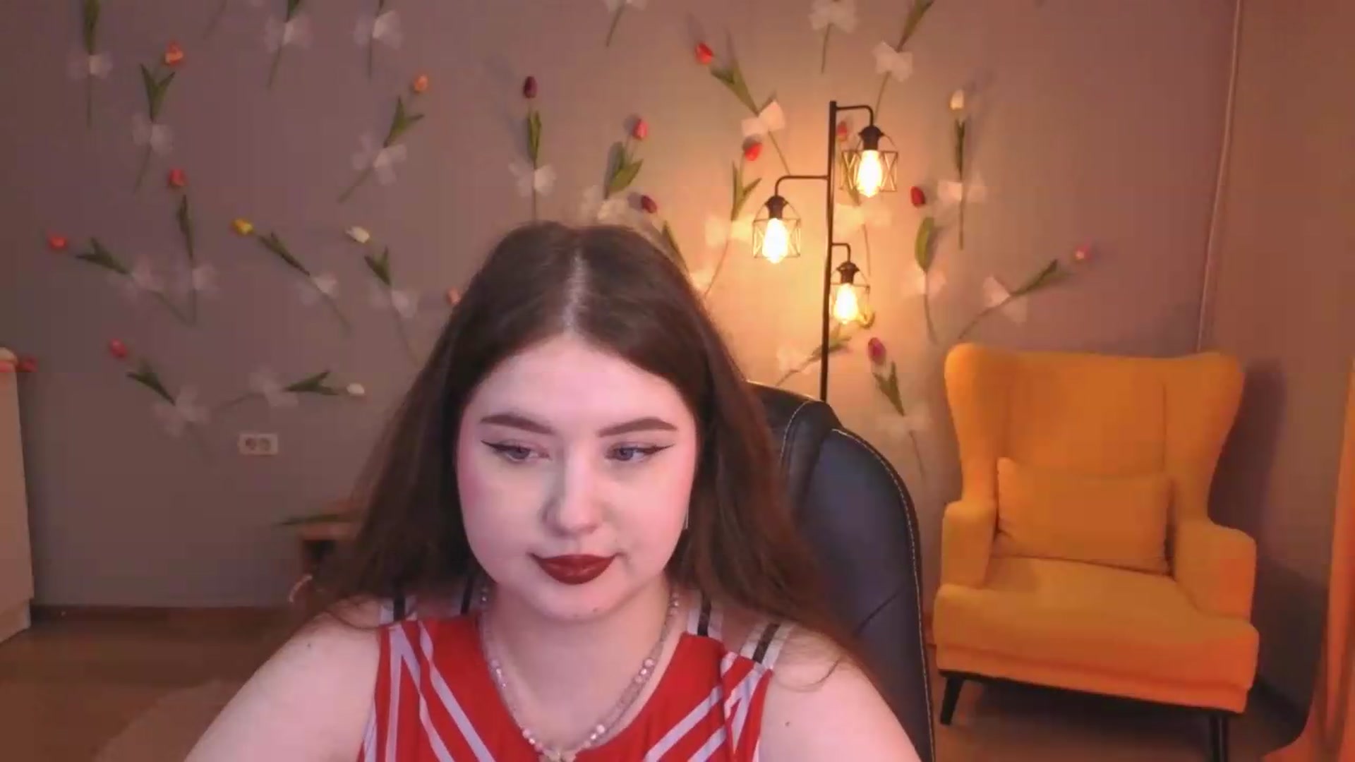 Gallery image thumbnail from EnigmaVeil's myfreecams stream on, 07/24/2026, 01:32 image 3 of 20