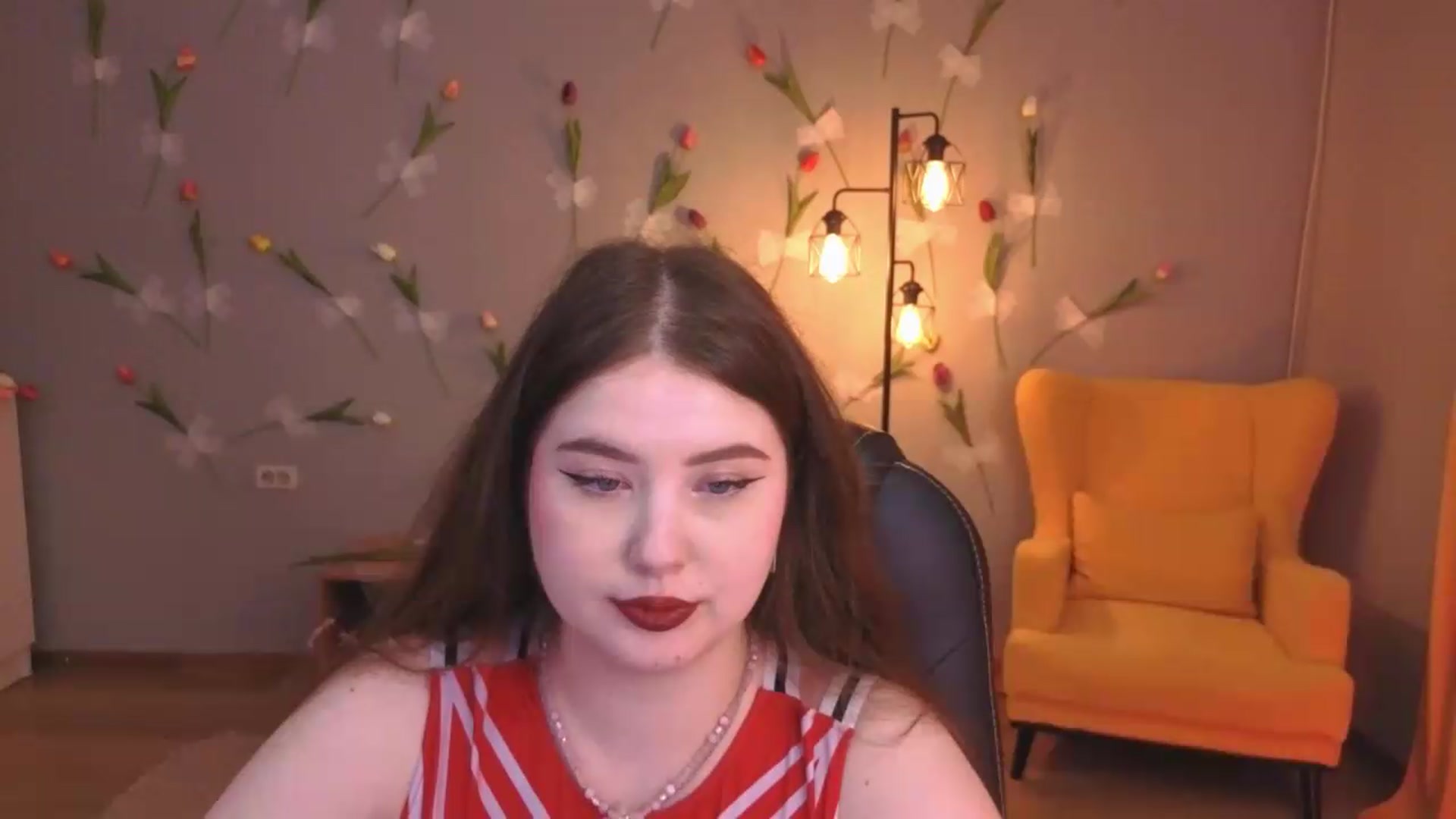 Gallery image thumbnail from EnigmaVeil's myfreecams stream on, 07/24/2026, 01:32 image 2 of 20