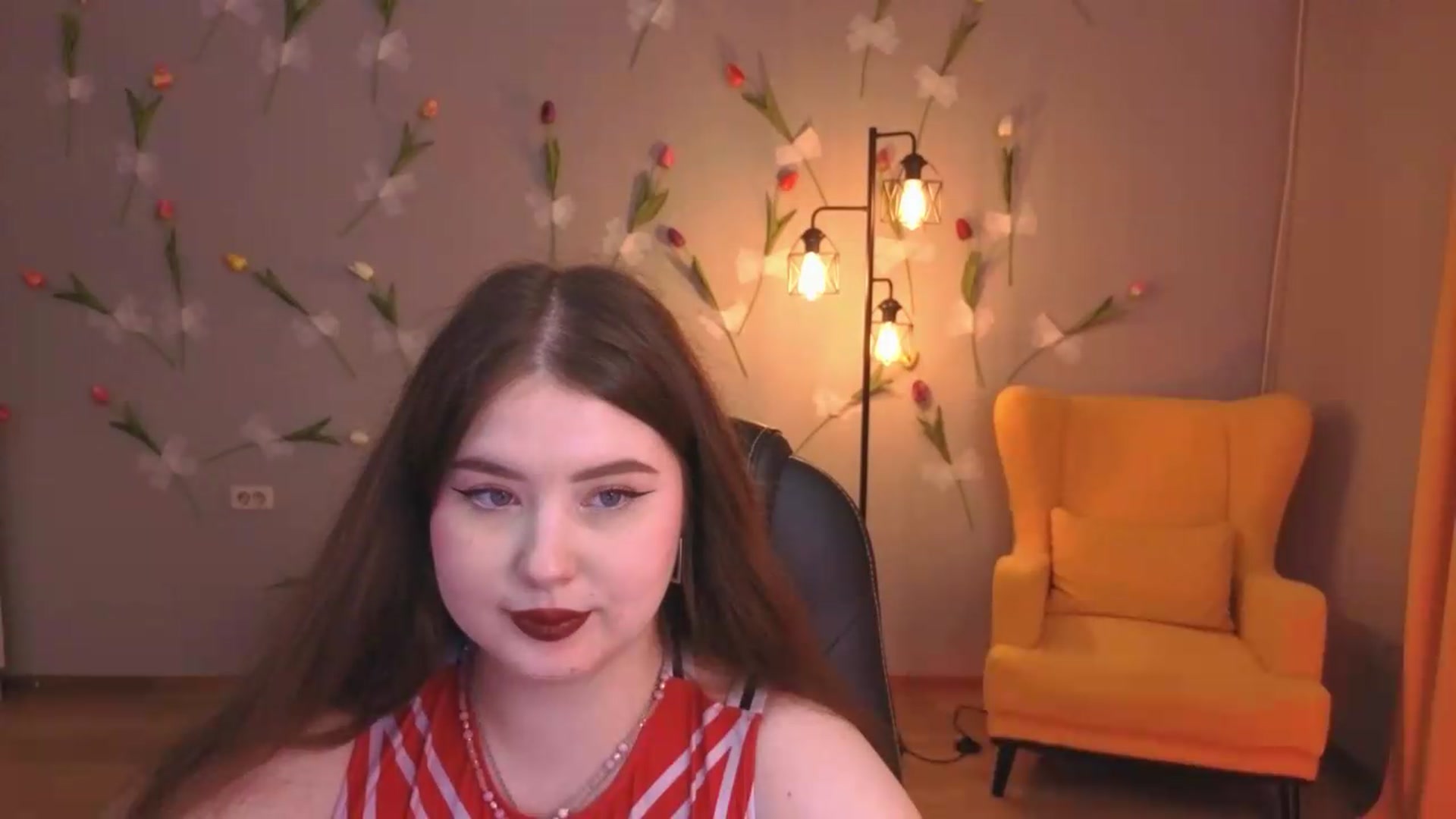 Gallery image thumbnail from EnigmaVeil's myfreecams stream on, 07/24/2026, 02:22 image 2 of 20