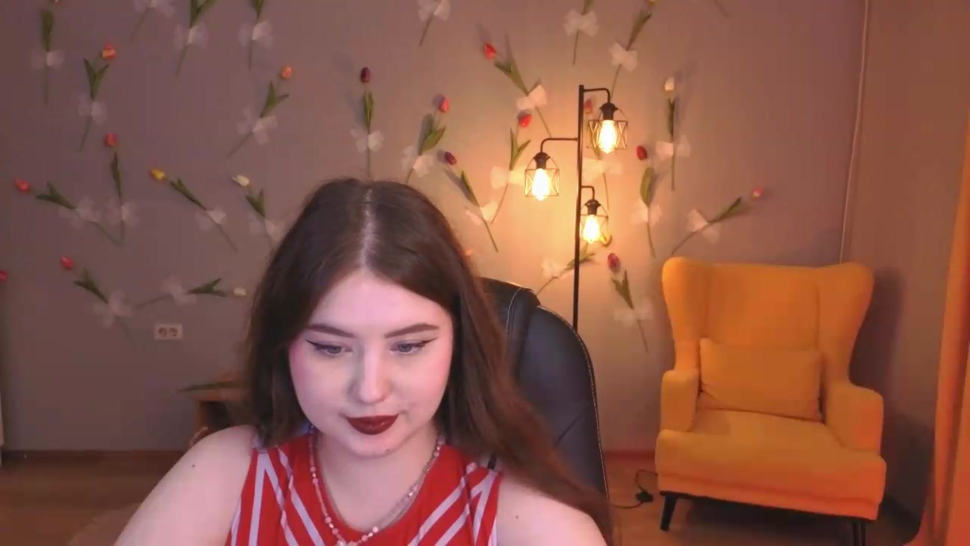 Gallery image thumbnail from EnigmaVeil's myfreecams stream on, 07/24/2026, 02:22 image 13 of 20