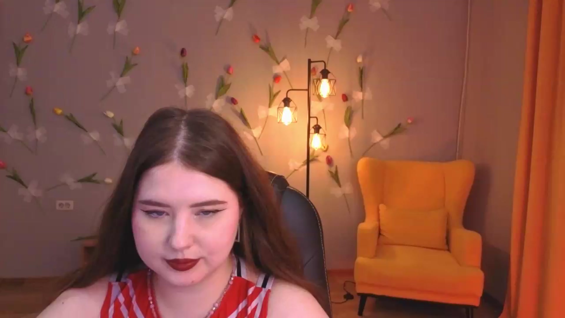 Gallery image thumbnail from EnigmaVeil's myfreecams stream on, 07/24/2026, 04:24 image 1 of 20