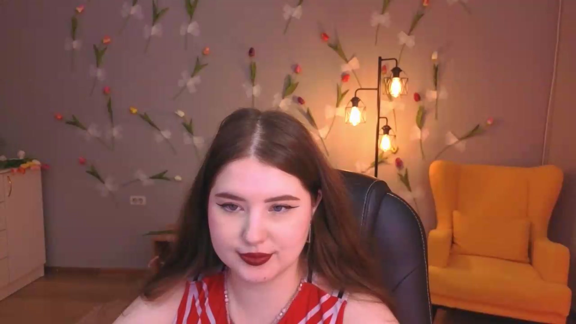 Gallery image thumbnail from EnigmaVeil's myfreecams stream on, 07/24/2026, 05:18 image 18 of 20