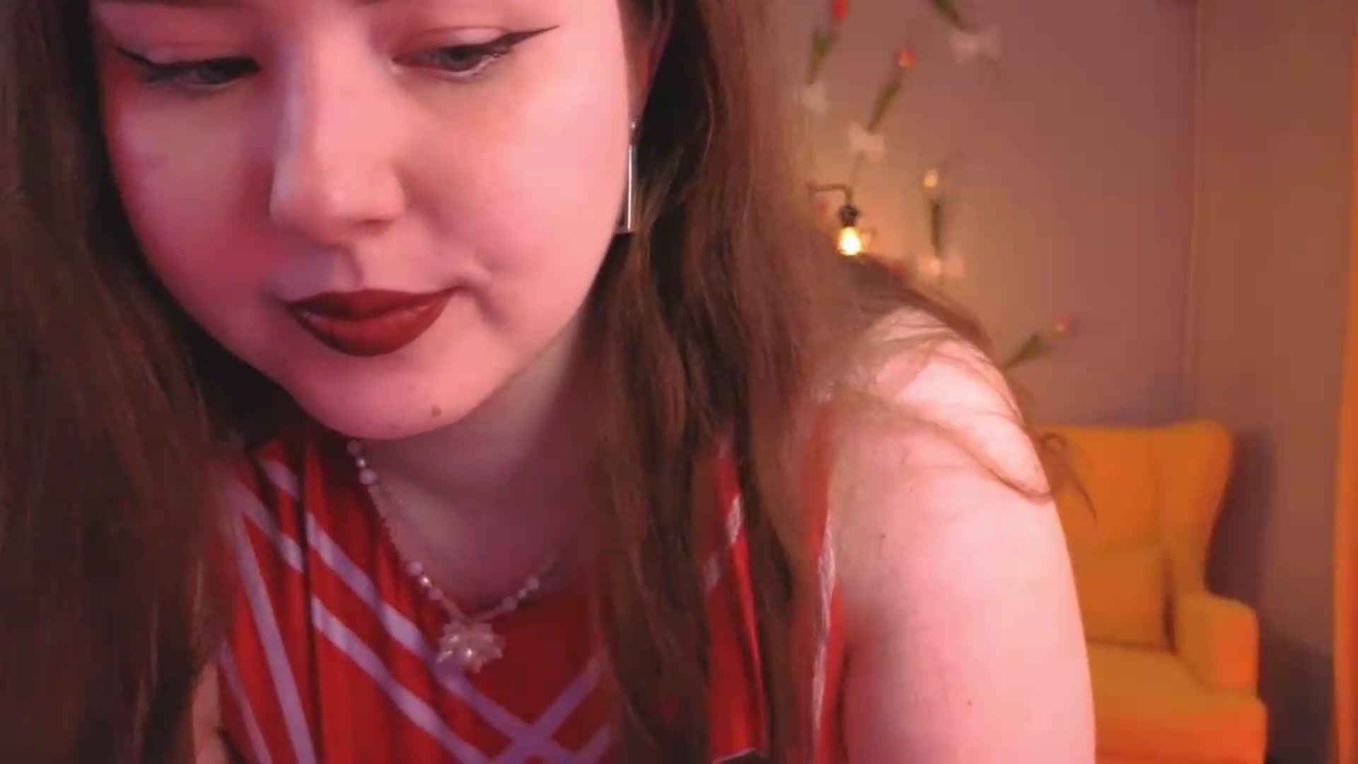 Gallery image thumbnail from EnigmaVeil's myfreecams stream on, 07/24/2026, 05:18 image 2 of 20