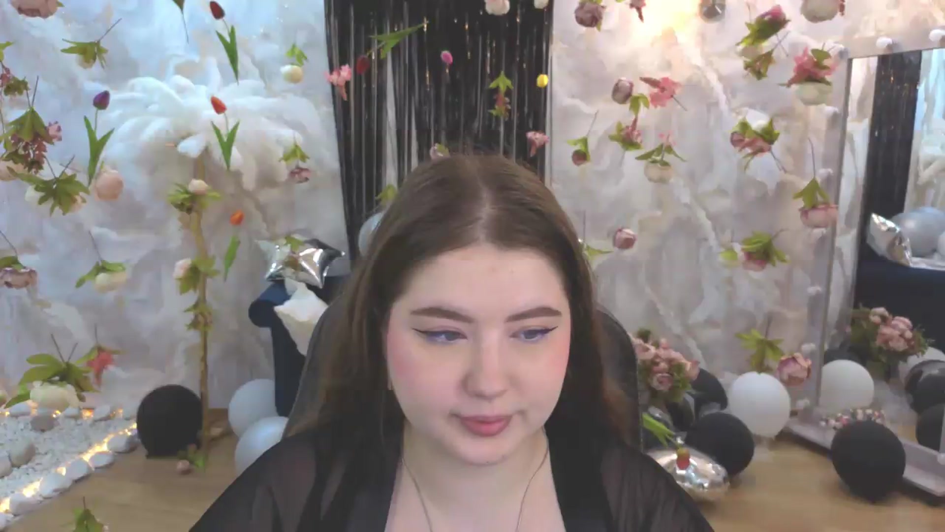 Gallery image thumbnail from EnigmaVeil's myfreecams stream on, 07/27/2026, 03:33 image 8 of 20