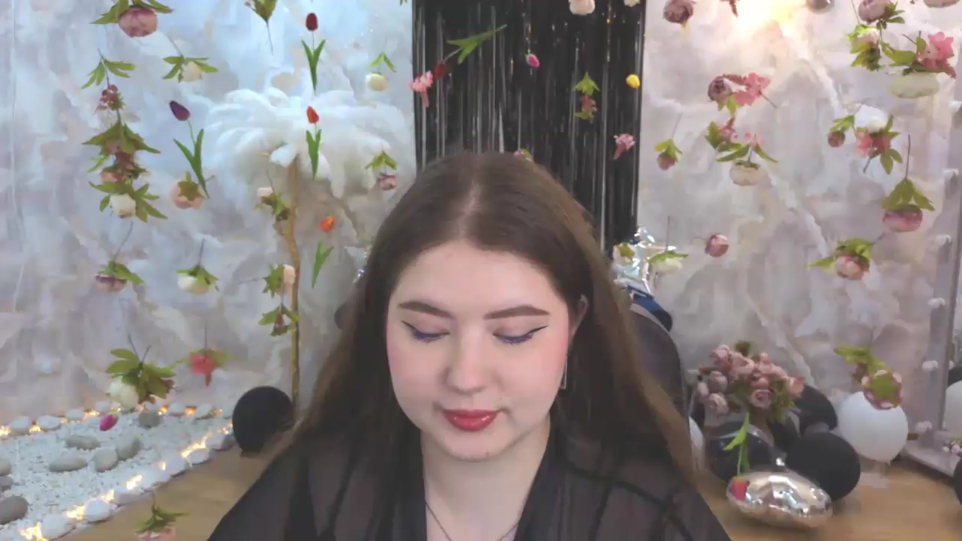 Gallery image thumbnail from EnigmaVeil's myfreecams stream on, 07/27/2026, 04:47 image 12 of 20