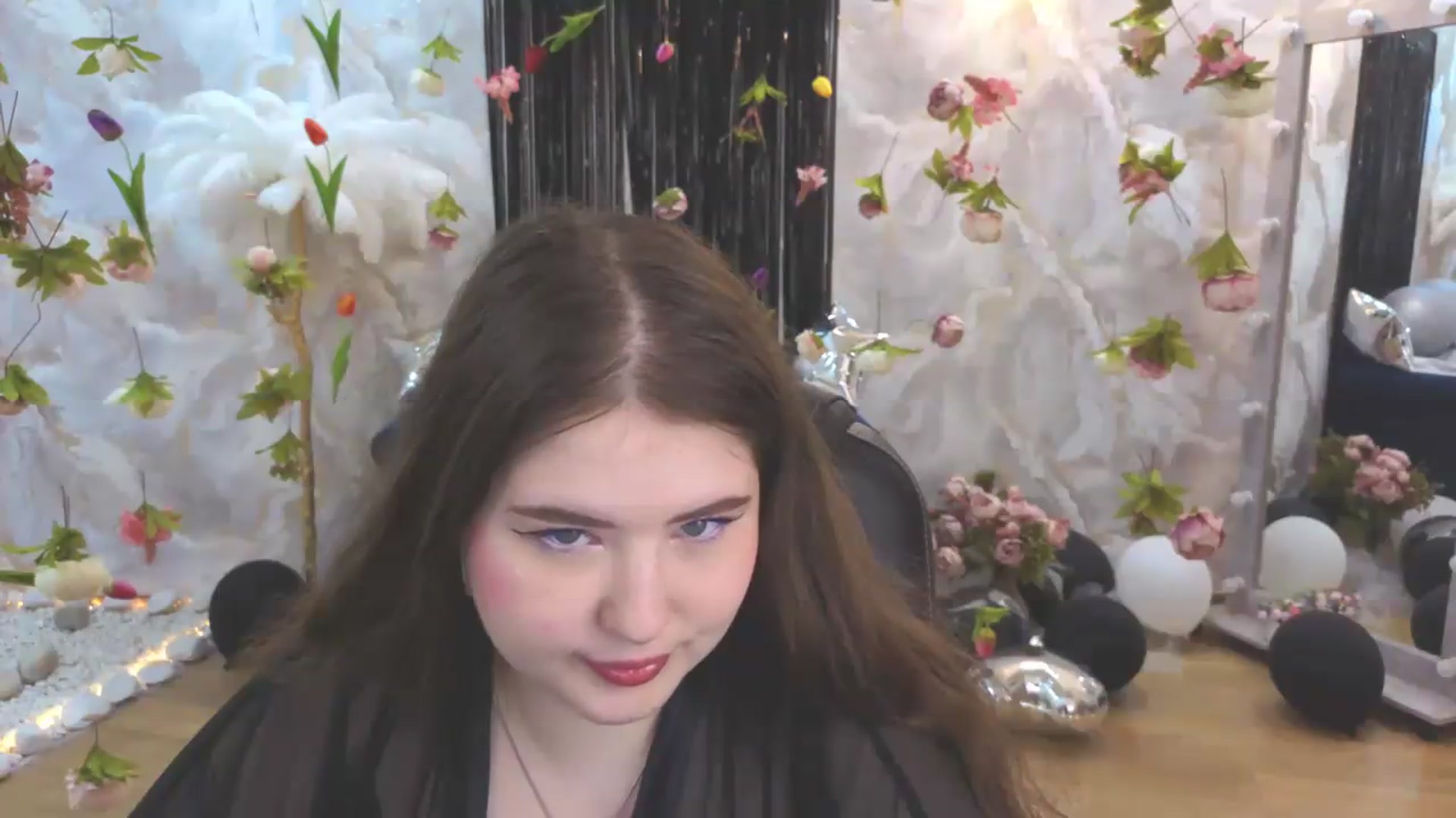 Gallery image thumbnail from EnigmaVeil's myfreecams stream on, 07/27/2026, 05:11 image 11 of 20