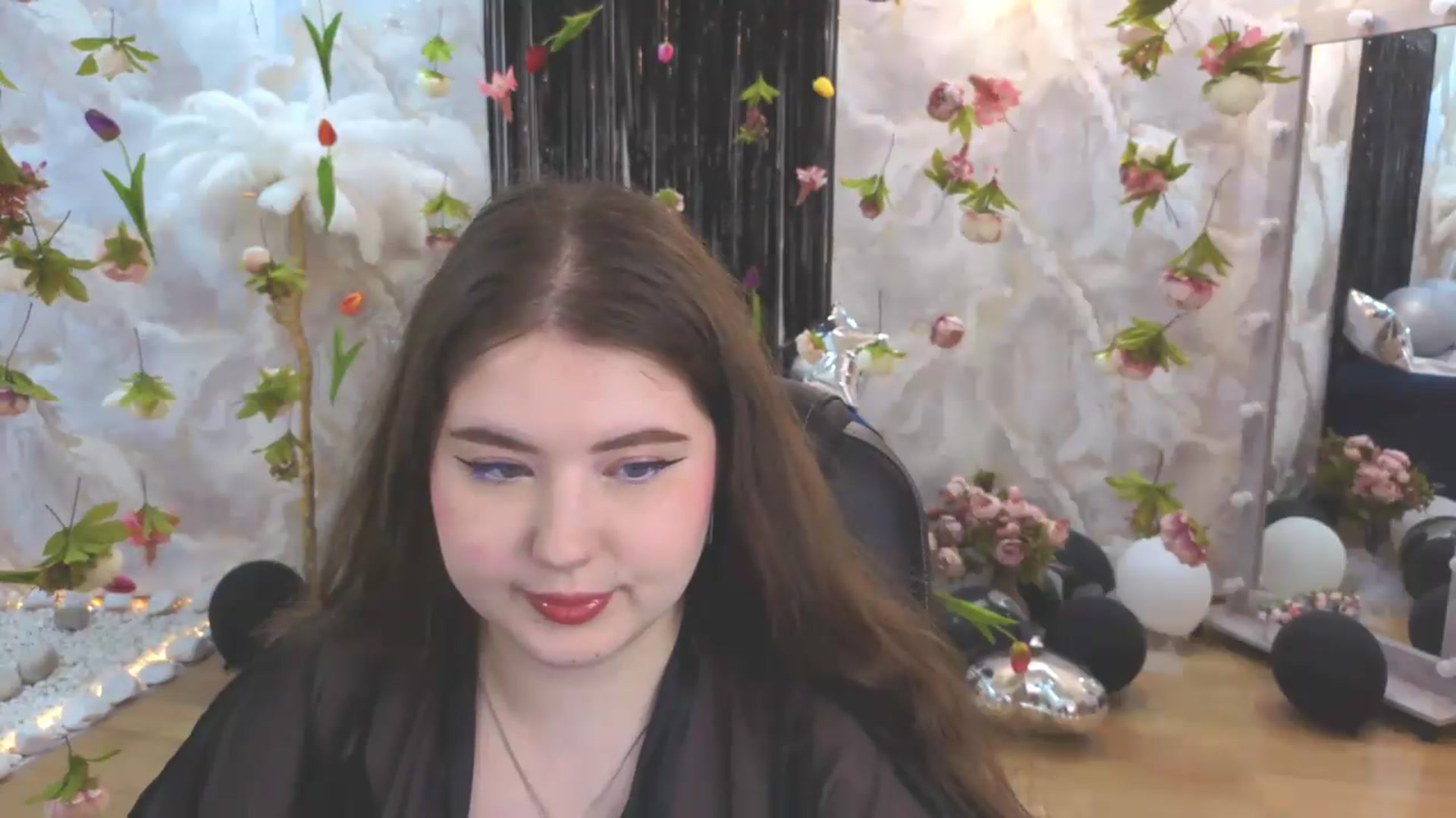 Gallery image thumbnail from EnigmaVeil's myfreecams stream on, 07/27/2026, 05:11 image 6 of 20