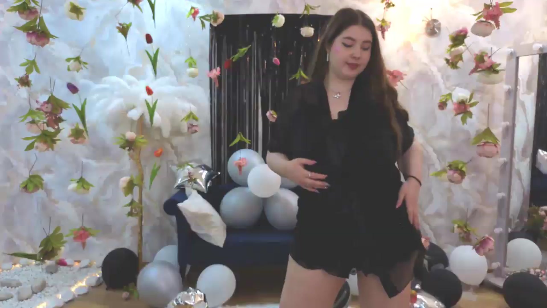 Gallery image thumbnail from EnigmaVeil's myfreecams stream on, 07/27/2026, 07:49 image 3 of 20