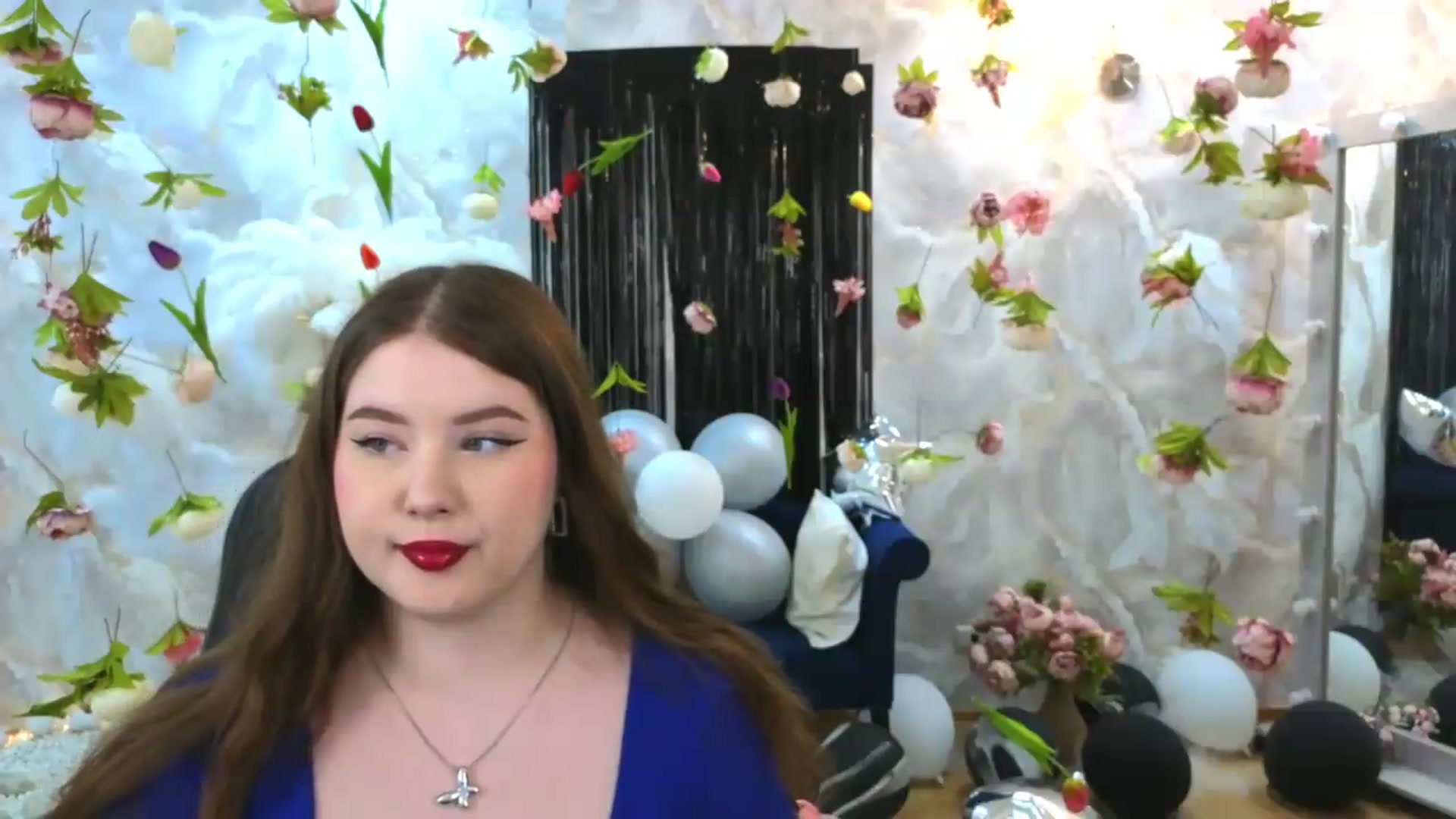 Gallery image thumbnail from EnigmaVeil's myfreecams stream on, 07/29/2026, 21:48 image 13 of 20