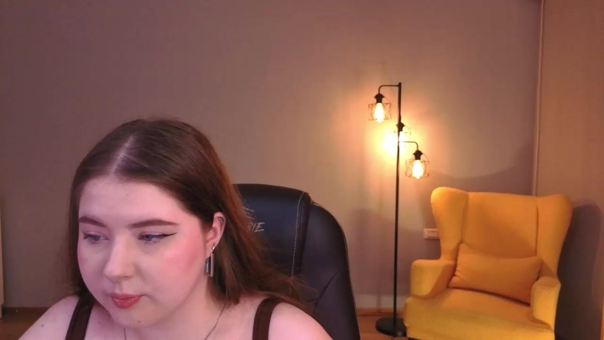 Gallery image thumbnail from EnigmaVeil's myfreecams stream on, 07/30/2026, 19:08 image 17 of 20
