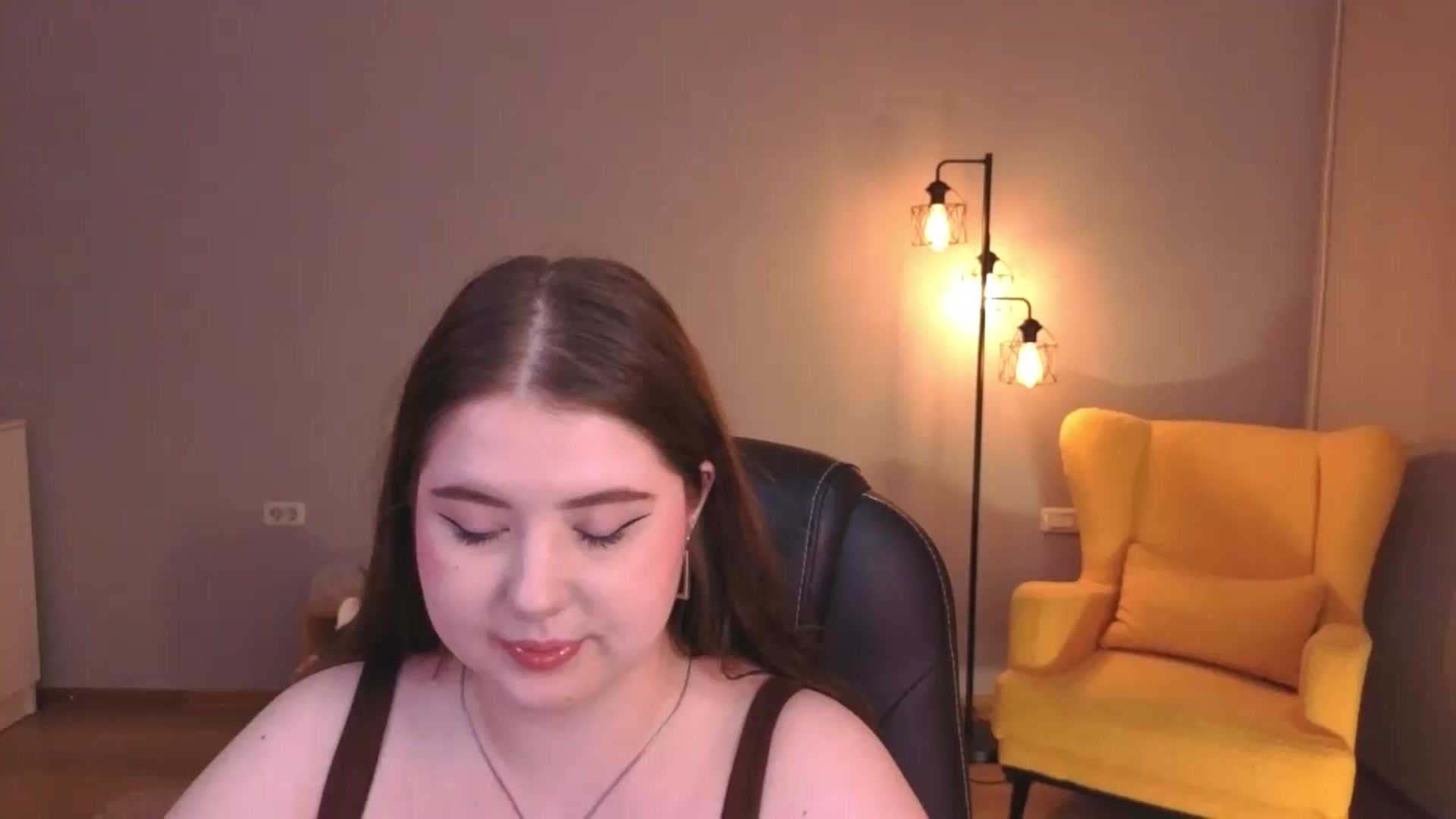 Gallery image thumbnail from EnigmaVeil's myfreecams stream on, 07/30/2026, 20:33 image 6 of 20