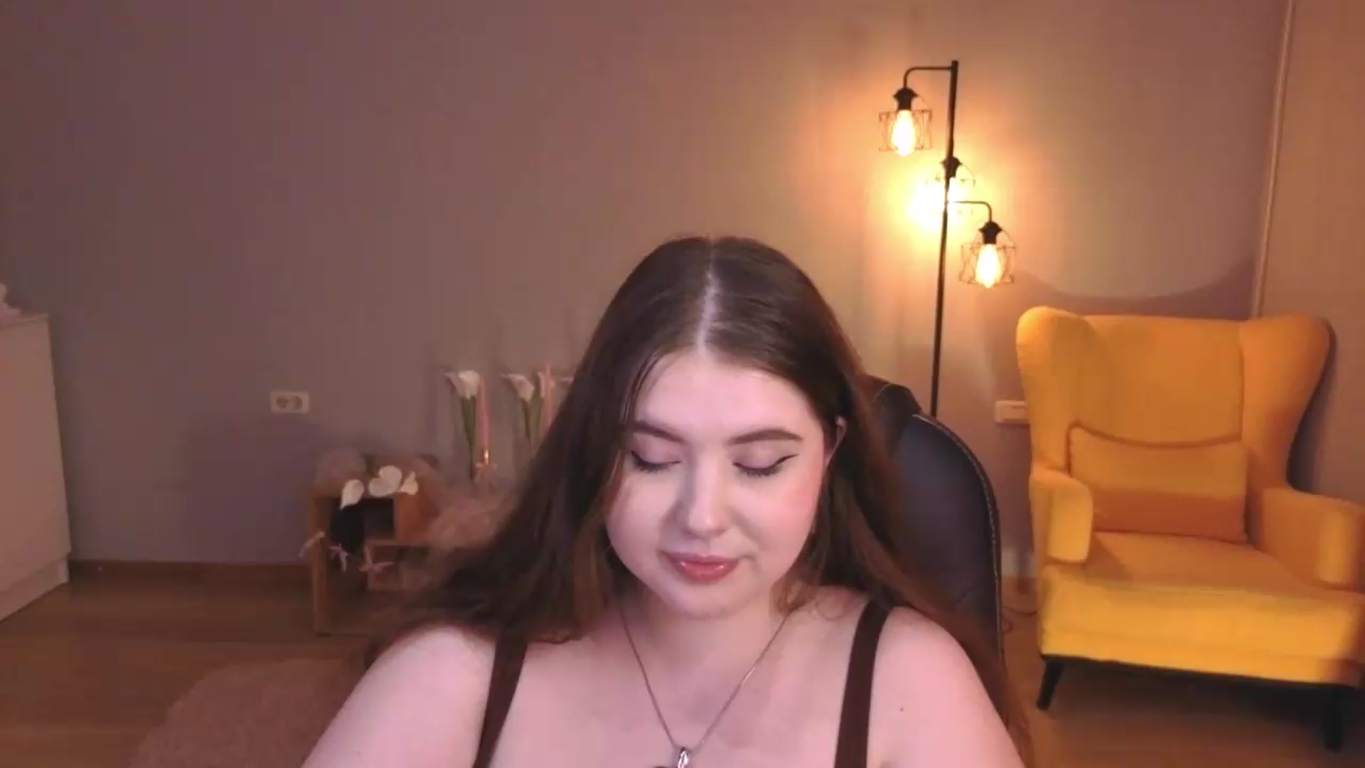 Gallery image thumbnail from EnigmaVeil's myfreecams stream on, 07/31/2026, 01:00 image 19 of 20