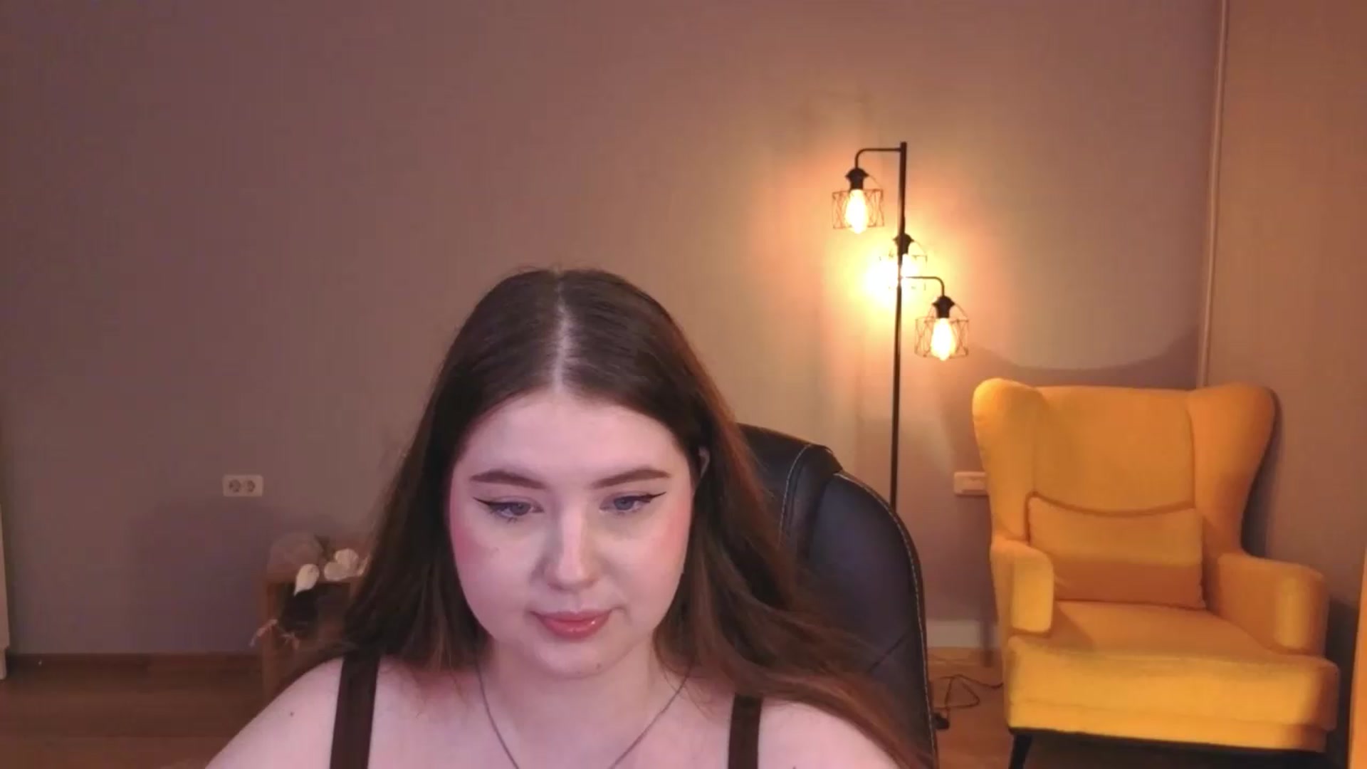 Gallery image thumbnail from EnigmaVeil's myfreecams stream on, 07/31/2026, 02:05 image 14 of 20