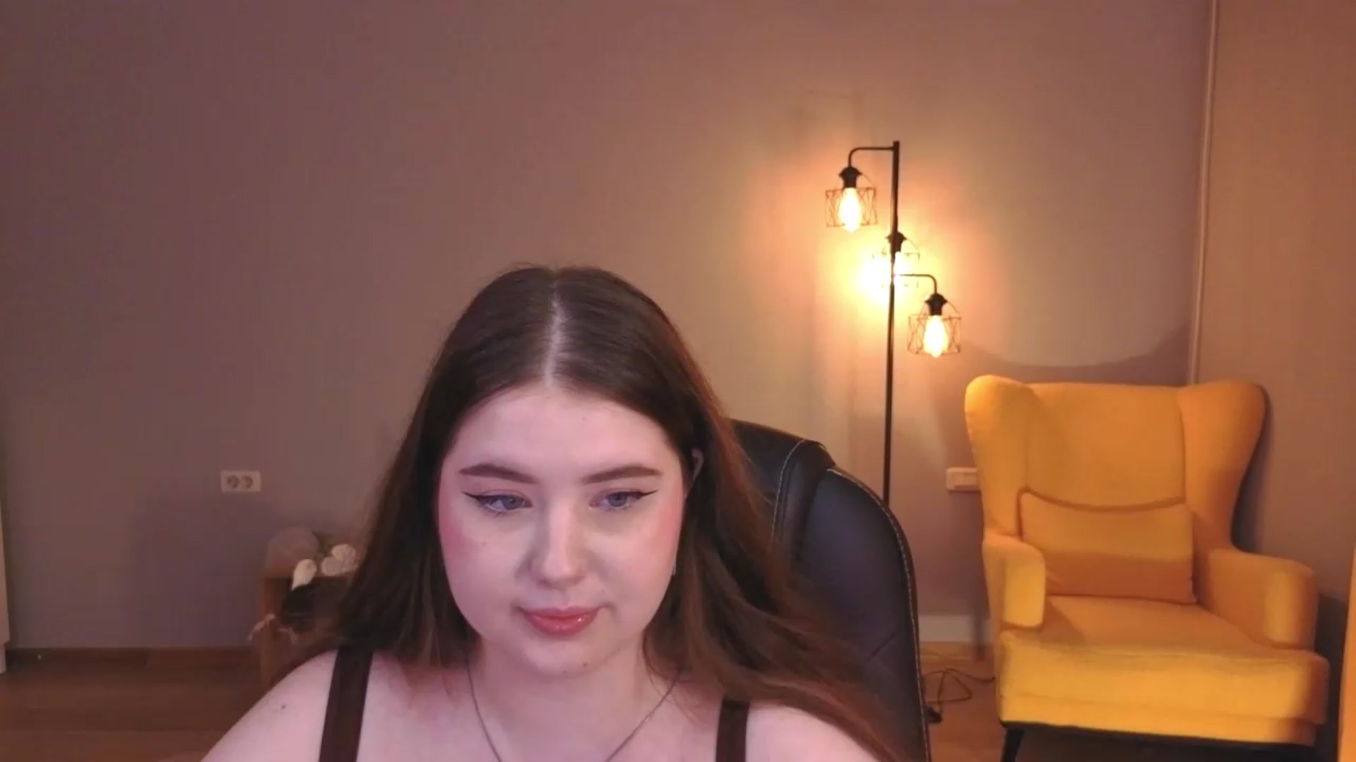 Gallery image thumbnail from EnigmaVeil's myfreecams stream on, 07/31/2026, 02:05 image 15 of 20