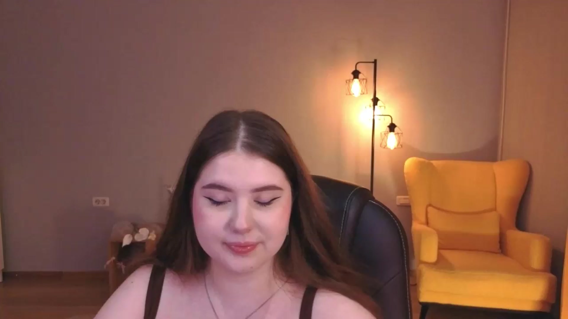 Gallery image thumbnail from EnigmaVeil's myfreecams stream on, 07/31/2026, 02:05 image 19 of 20