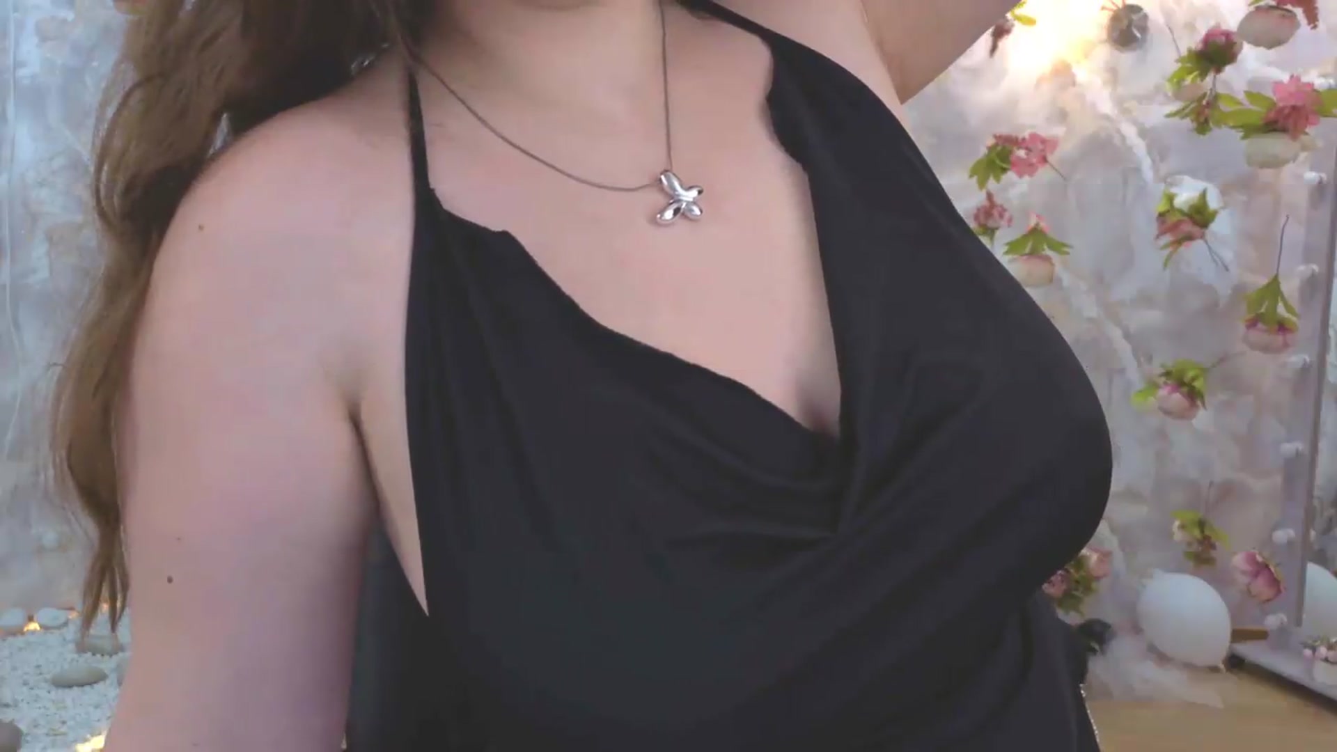Gallery image thumbnail from EnigmaVeil's myfreecams stream on, 08/04/2026, 05:01 image 6 of 20
