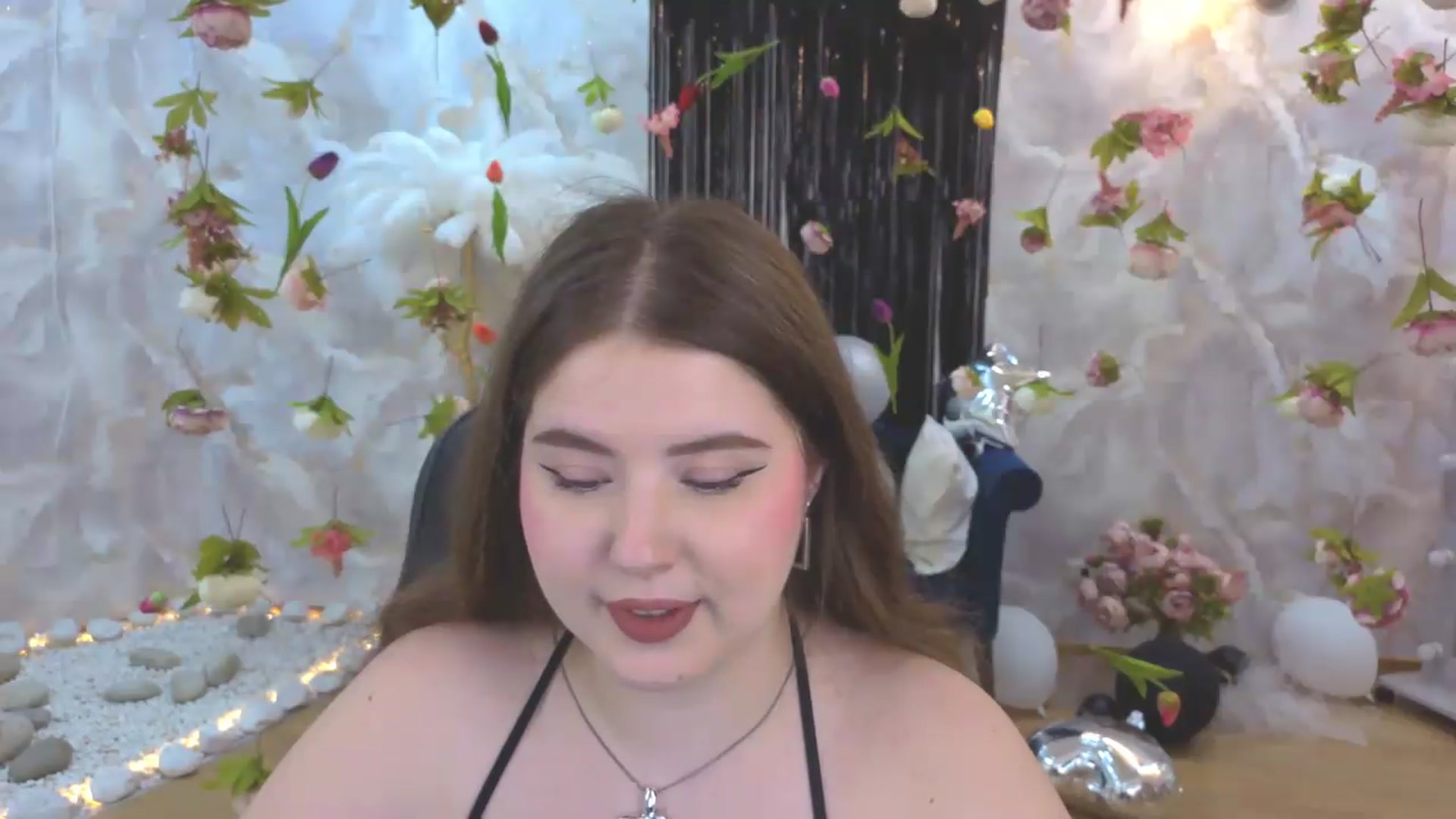 Gallery image thumbnail from EnigmaVeil's myfreecams stream on, 08/04/2026, 06:21 image 19 of 20