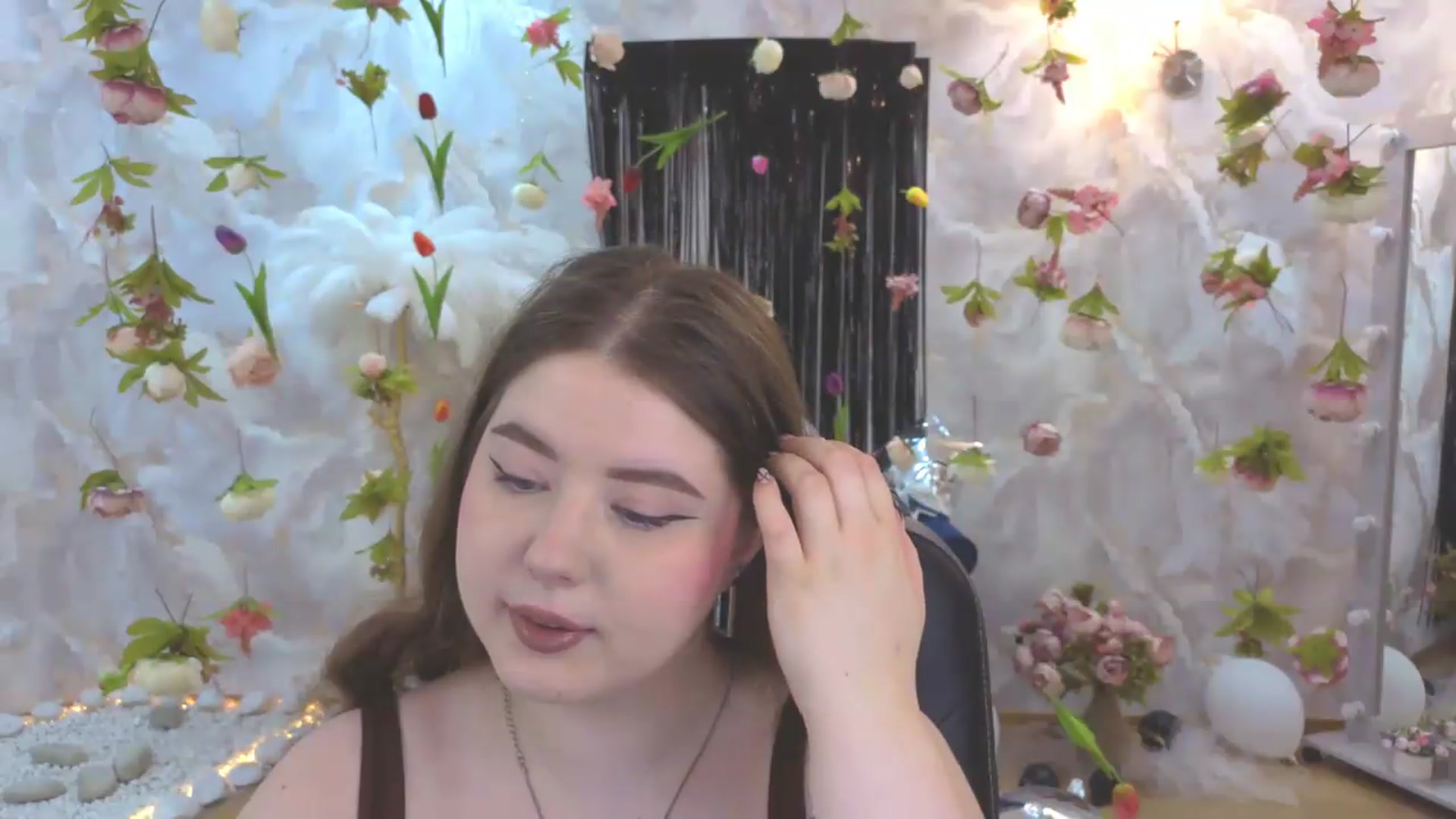 Gallery image thumbnail from EnigmaVeil's myfreecams stream on, 08/05/2026, 03:46 image 7 of 20