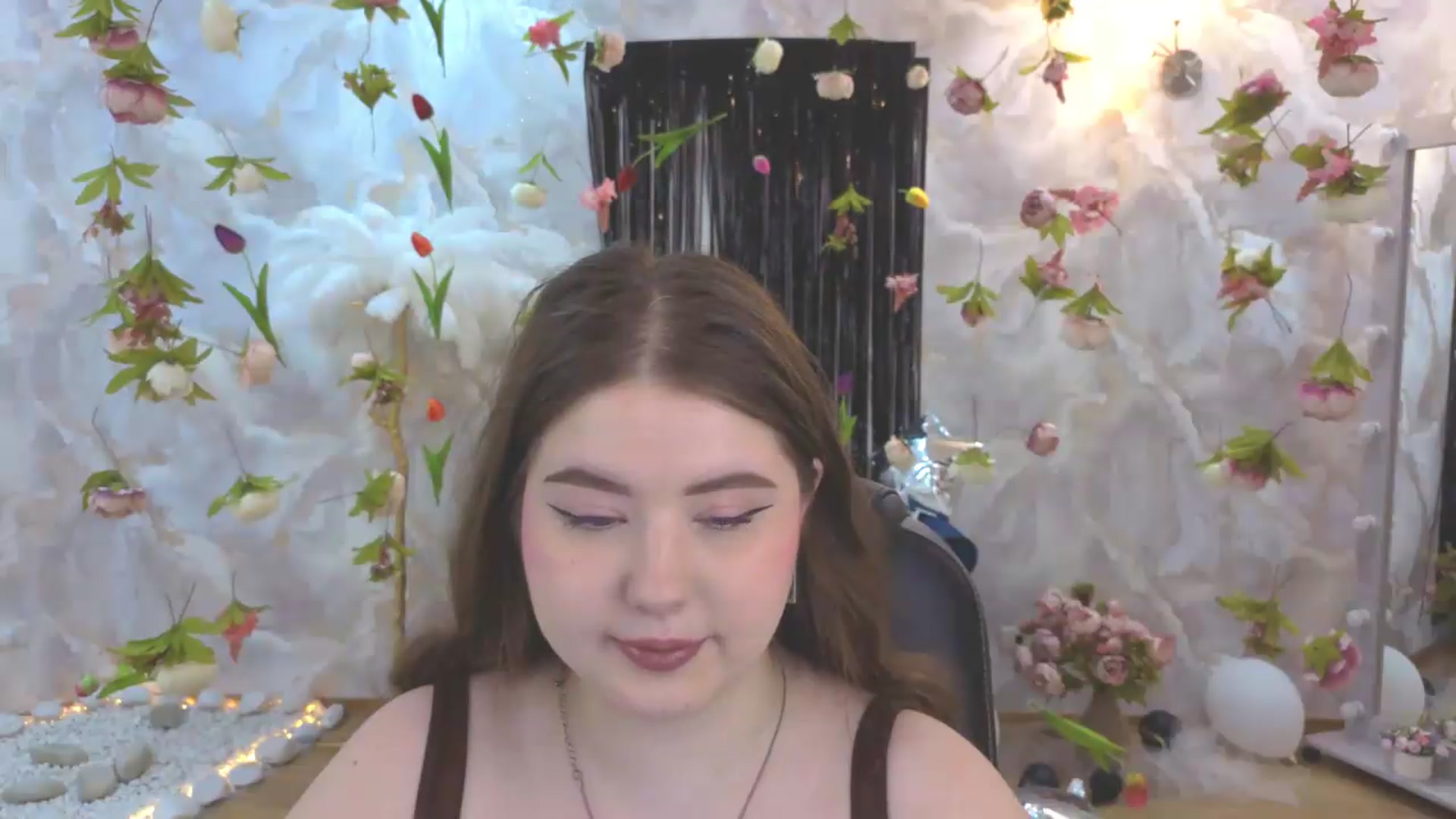 Gallery image thumbnail from EnigmaVeil's myfreecams stream on, 08/05/2026, 03:46 image 12 of 20