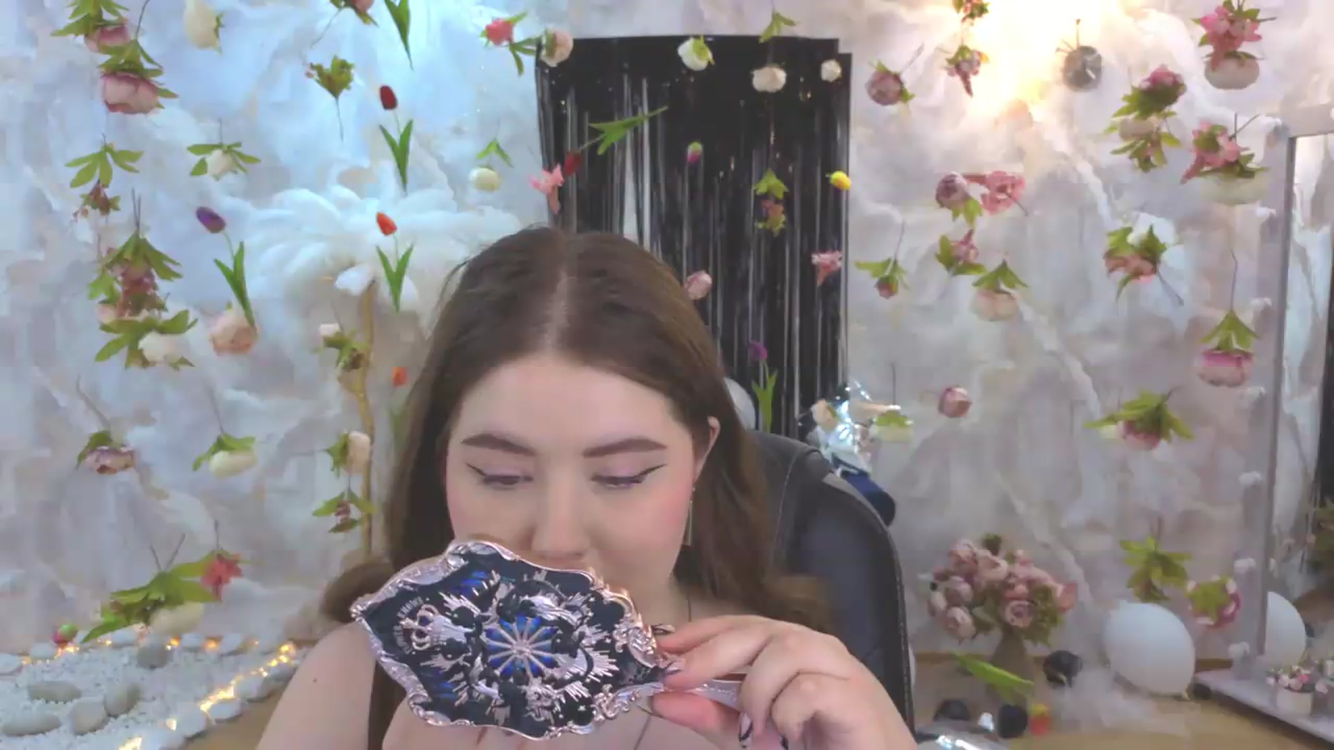 Gallery image thumbnail from EnigmaVeil's myfreecams stream on, 08/05/2026, 03:46 image 6 of 20