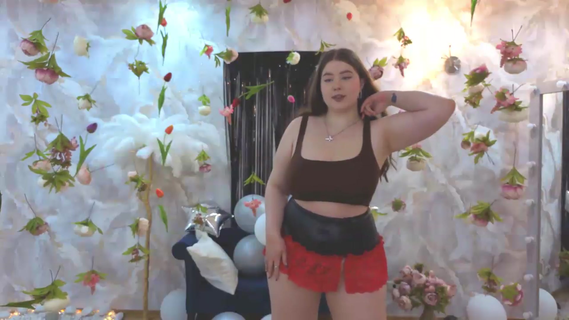 Gallery image thumbnail from EnigmaVeil's myfreecams stream on, 08/05/2026, 03:46 image 19 of 20