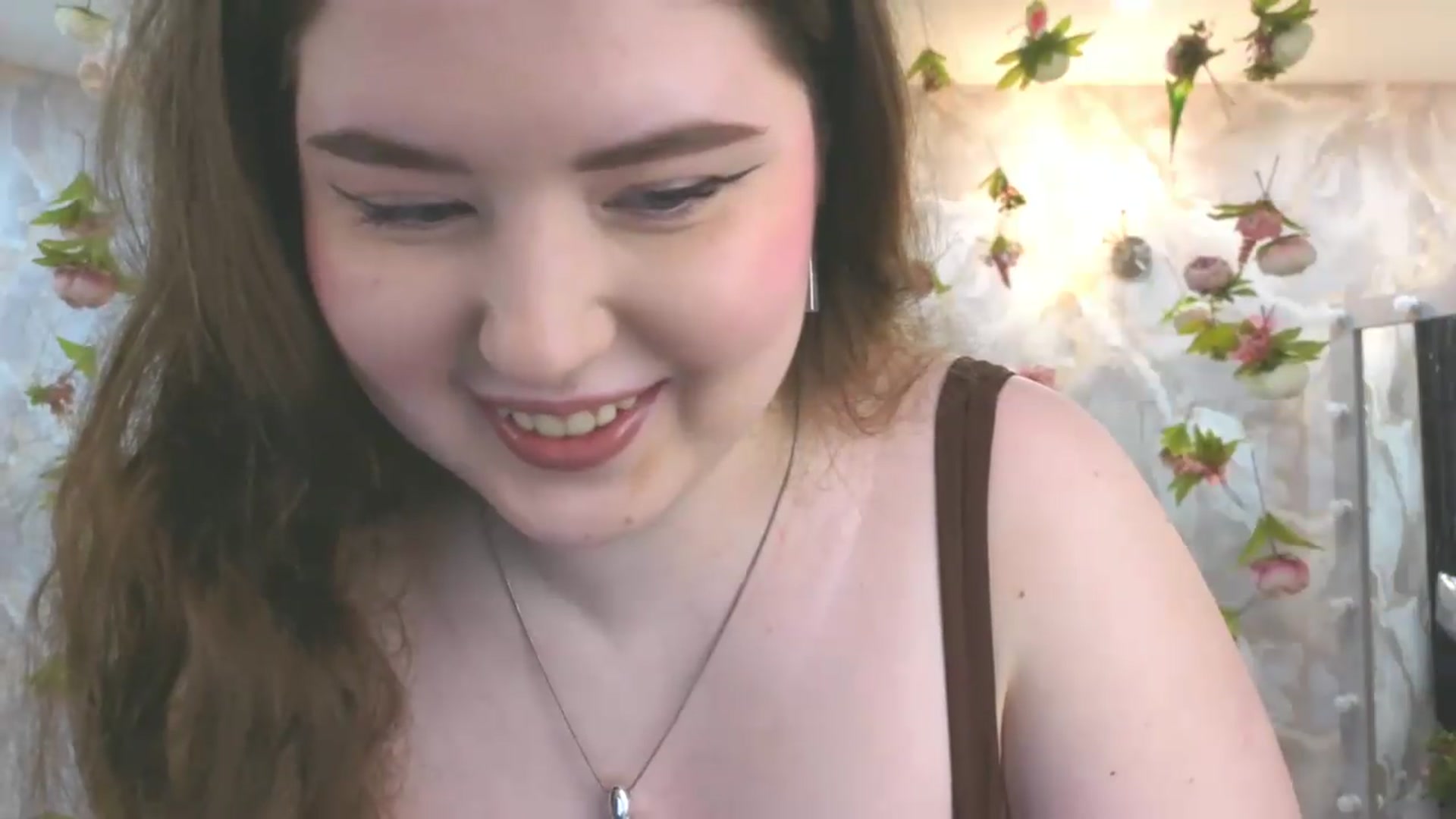 Gallery image thumbnail from EnigmaVeil's myfreecams stream on, 08/05/2026, 05:45 image 8 of 20
