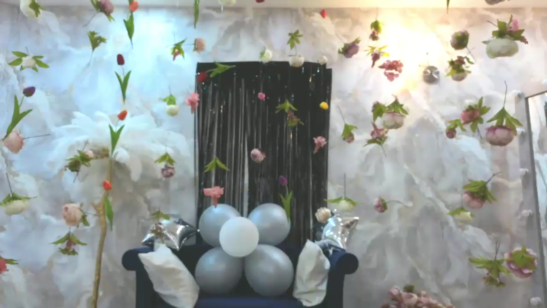 Gallery image thumbnail from EnigmaVeil's myfreecams stream on, 08/05/2026, 05:45 image 3 of 20