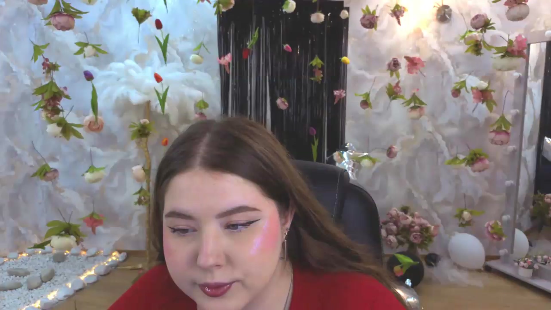 Gallery image thumbnail from EnigmaVeil's myfreecams stream on, 08/06/2026, 21:01 image 6 of 20