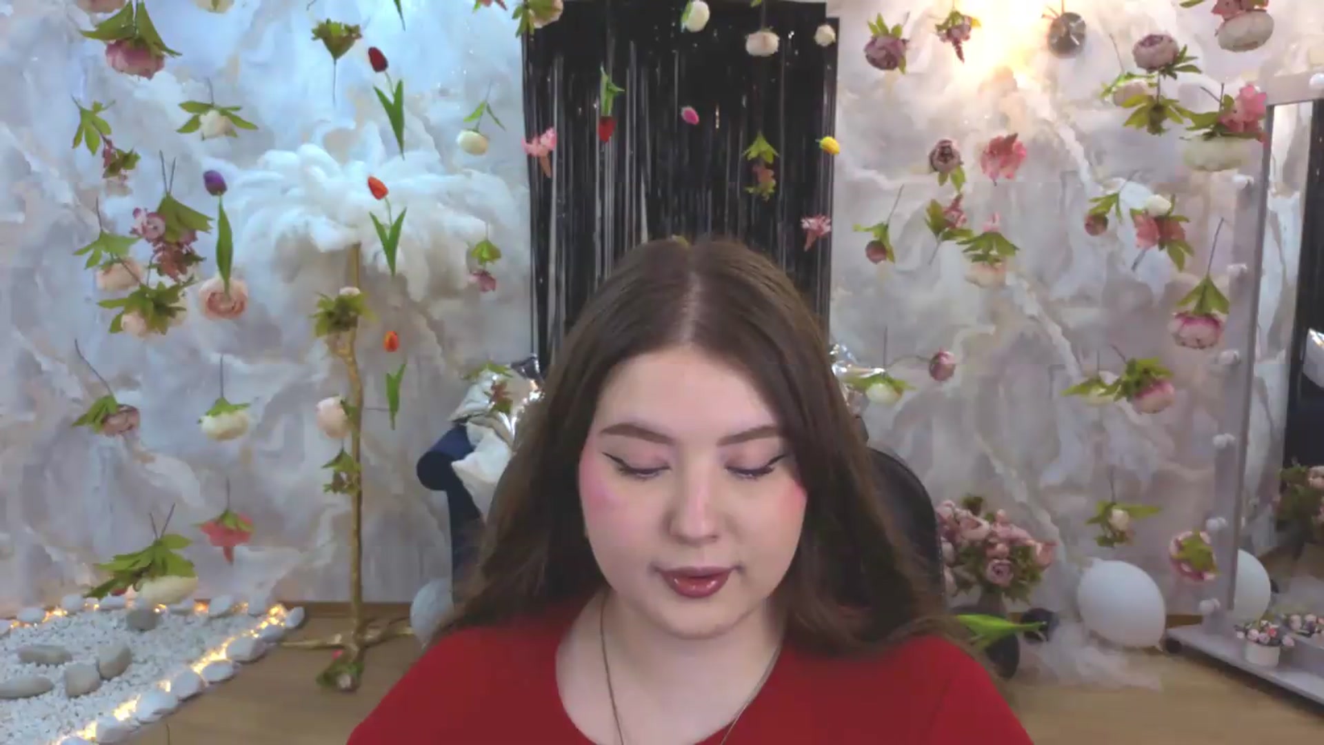 Gallery image thumbnail from EnigmaVeil's myfreecams stream on, 08/06/2026, 21:01 image 17 of 20