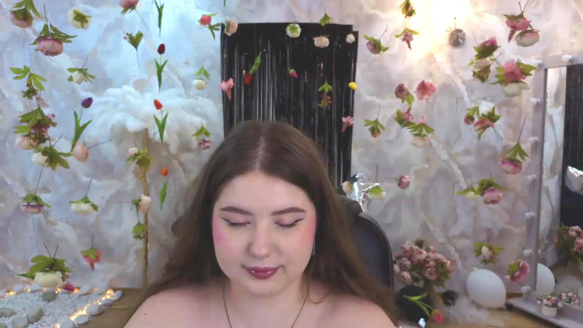 Gallery image thumbnail from EnigmaVeil's myfreecams stream on, 08/06/2026, 23:41 image 12 of 20