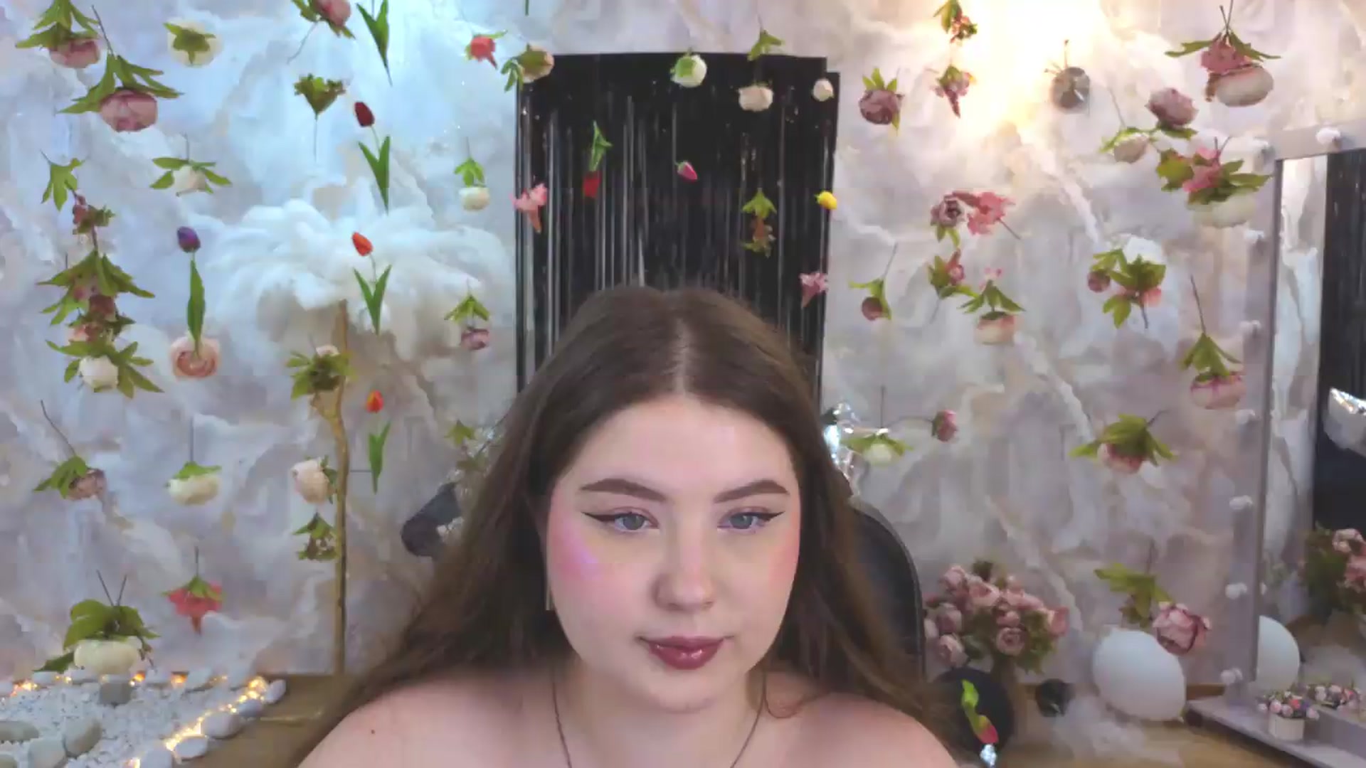 Gallery image thumbnail from EnigmaVeil's myfreecams stream on, 08/06/2026, 23:41 image 5 of 20